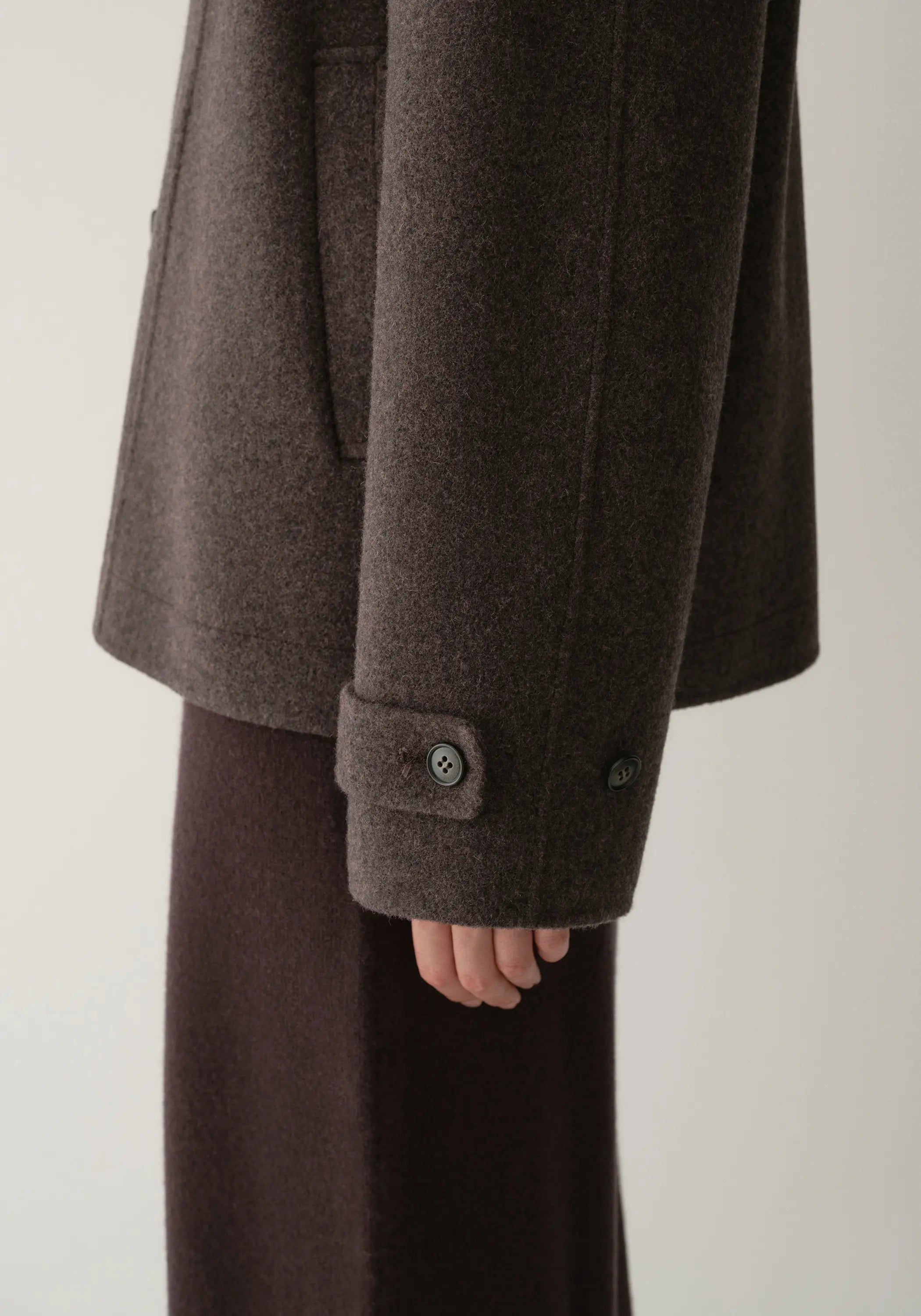 #color_raw umber