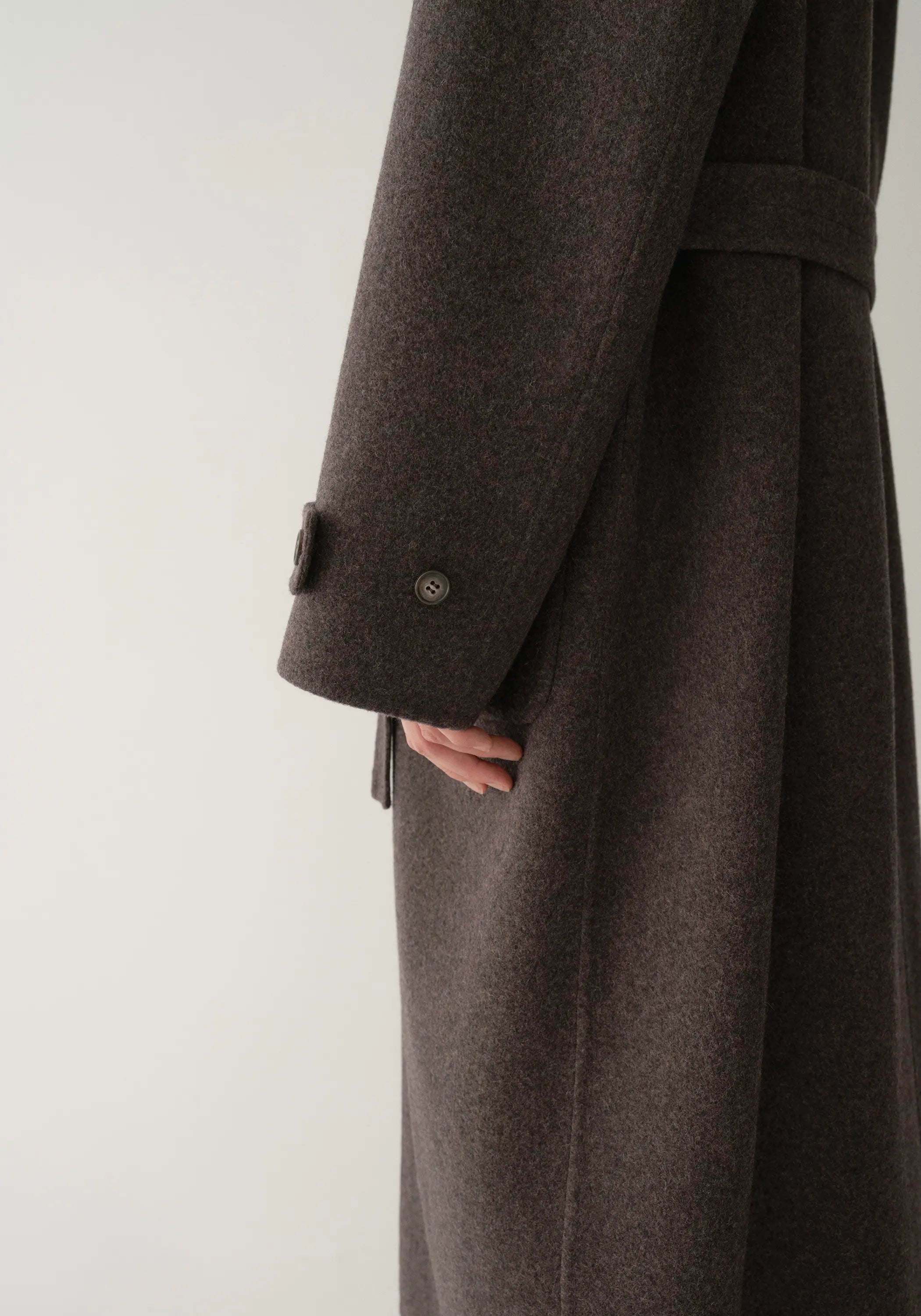 #color_raw umber