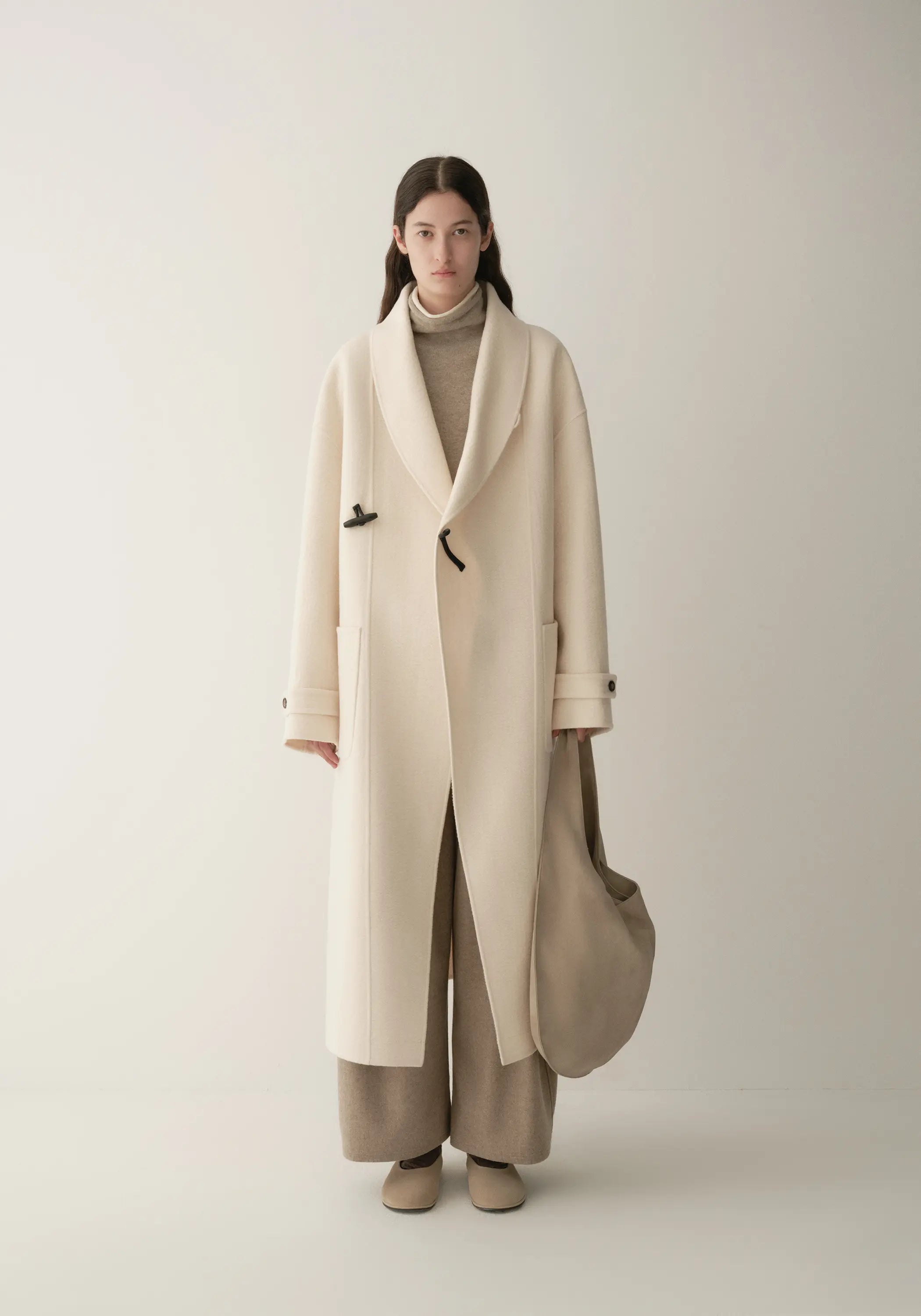 #color_off white