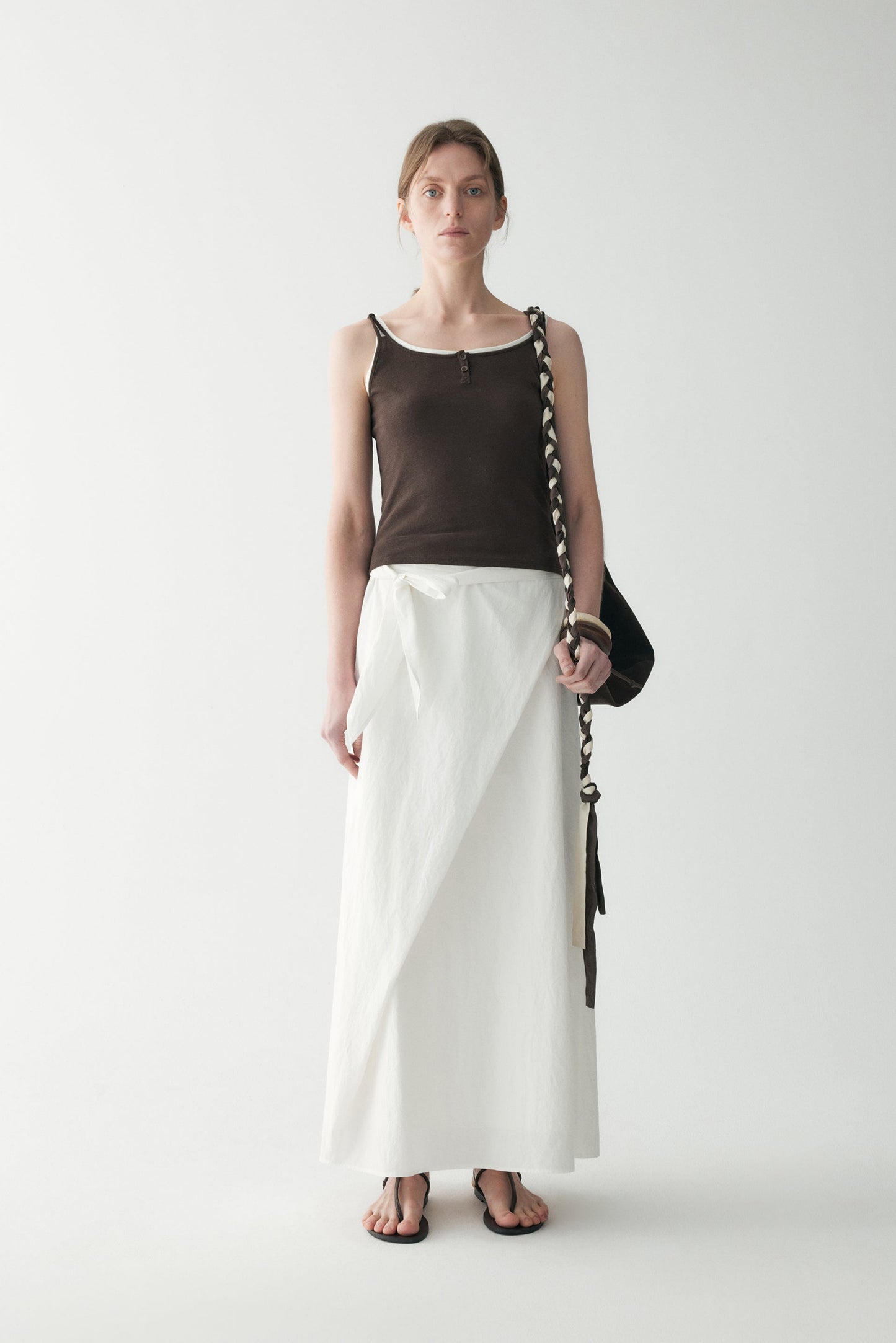 #color_off white