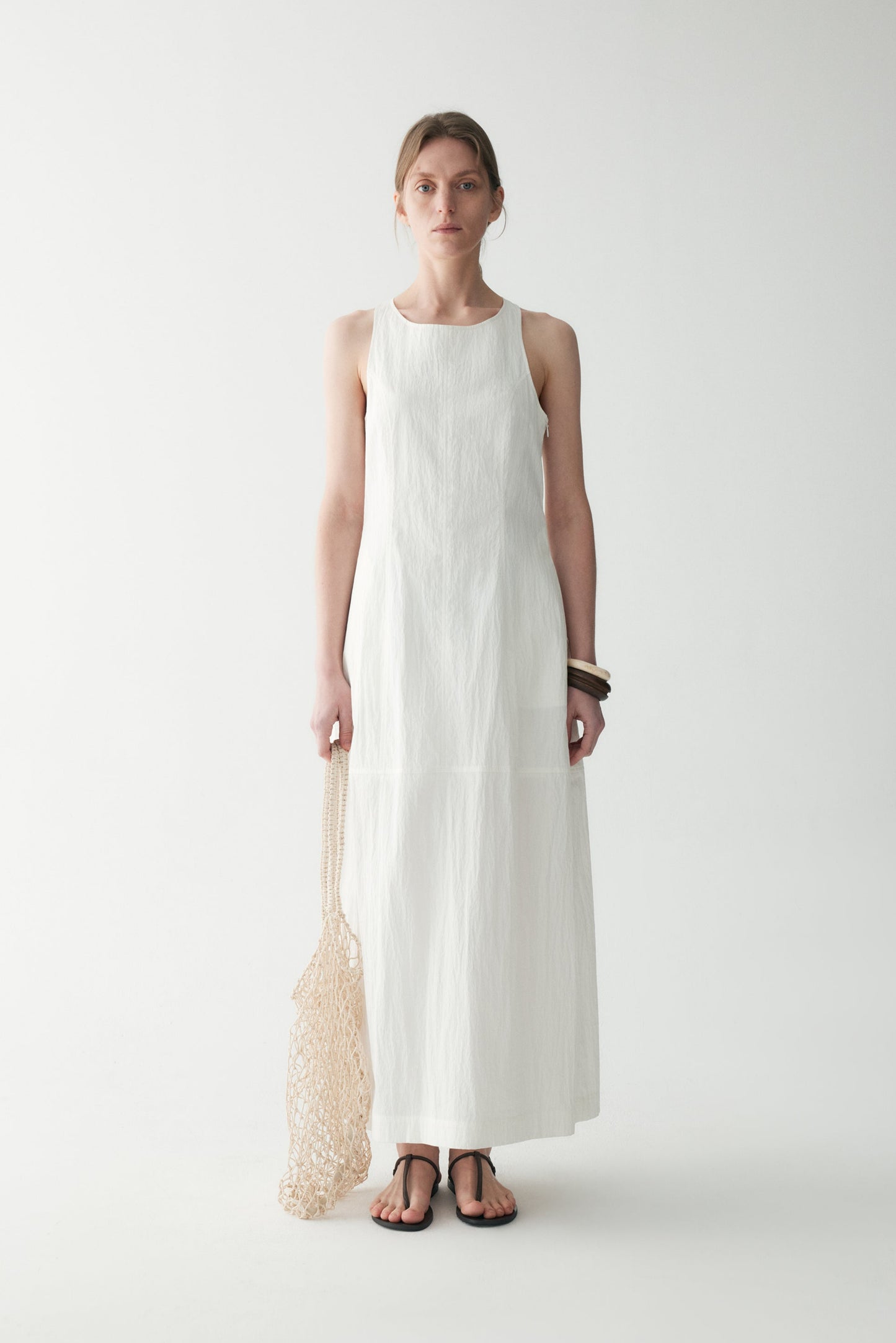 #color_off white