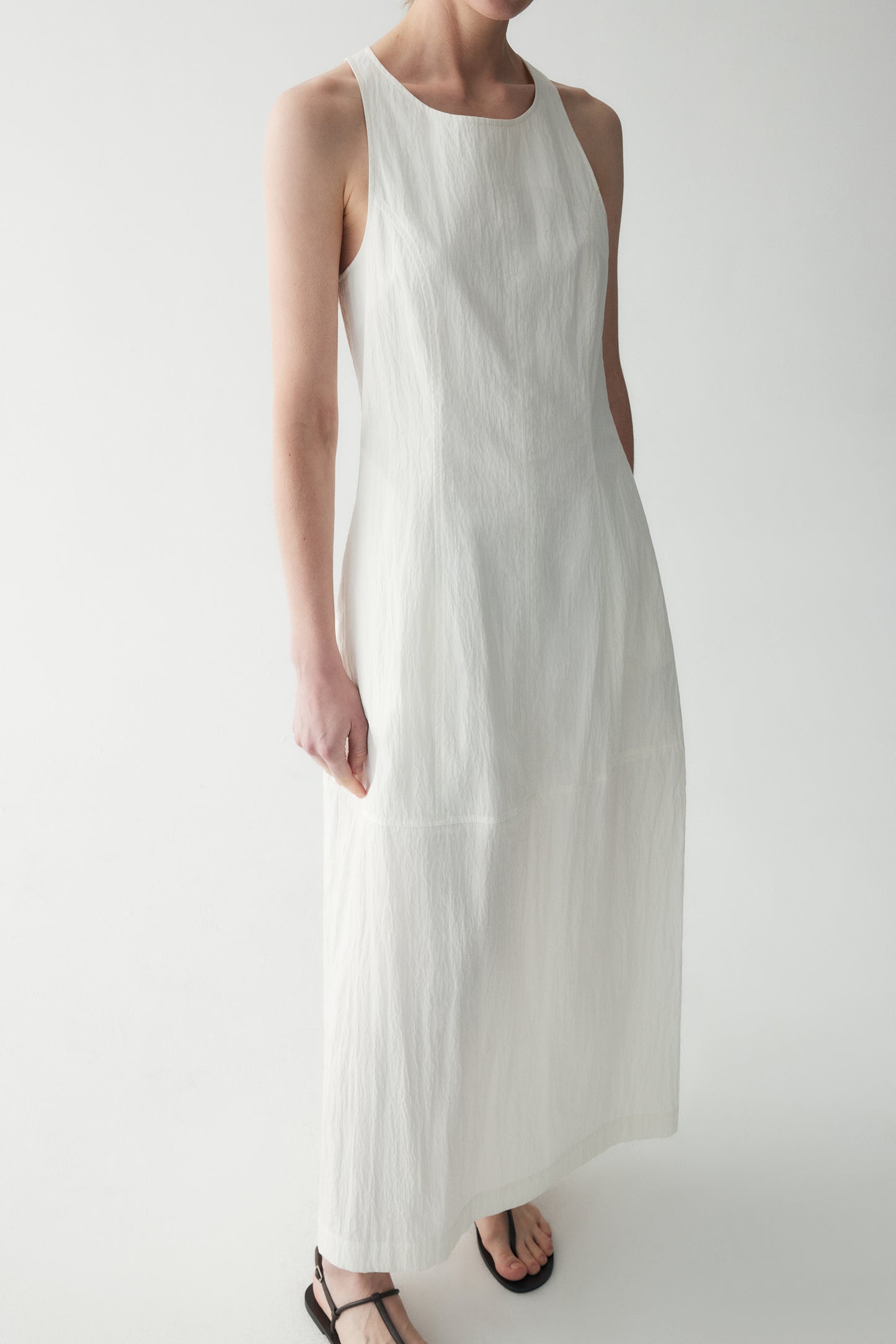 #color_off white