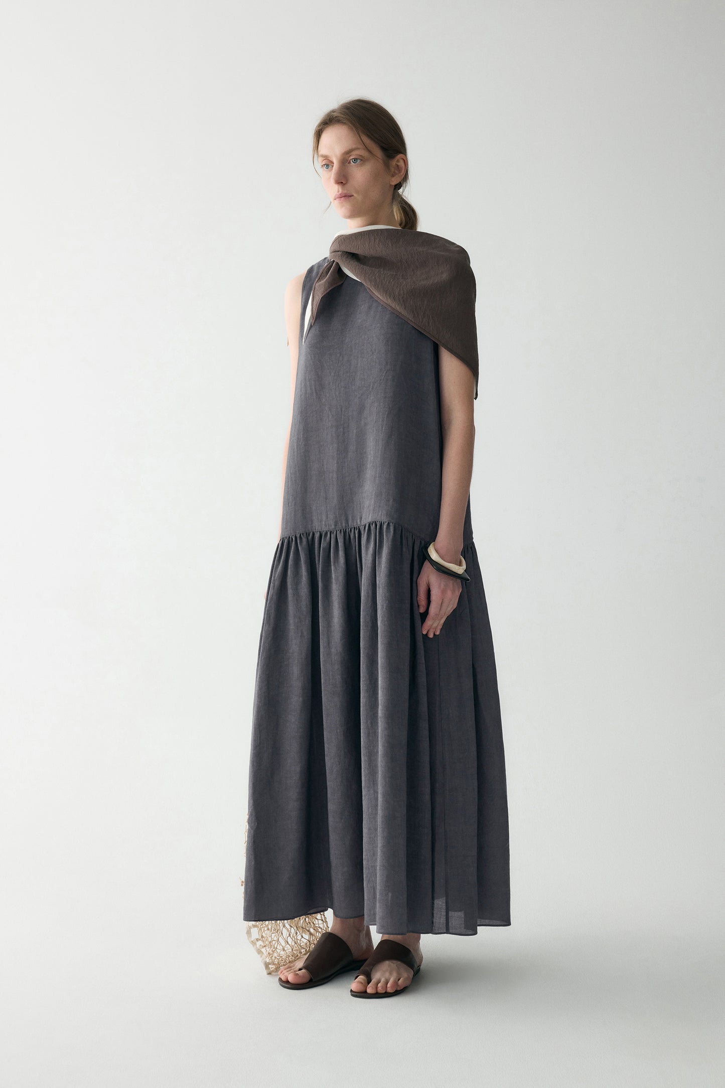 #color_dark gray