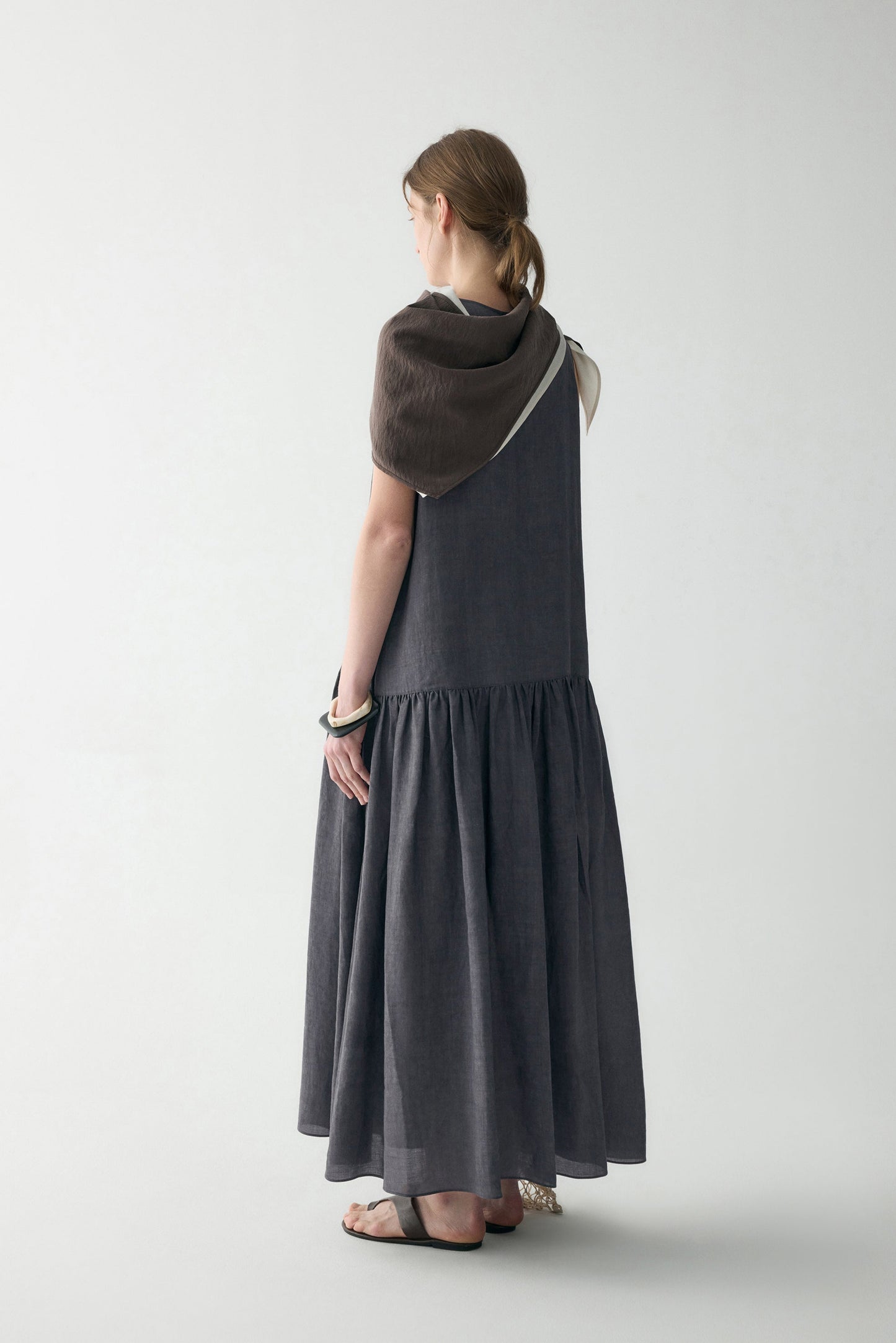 #color_dark gray