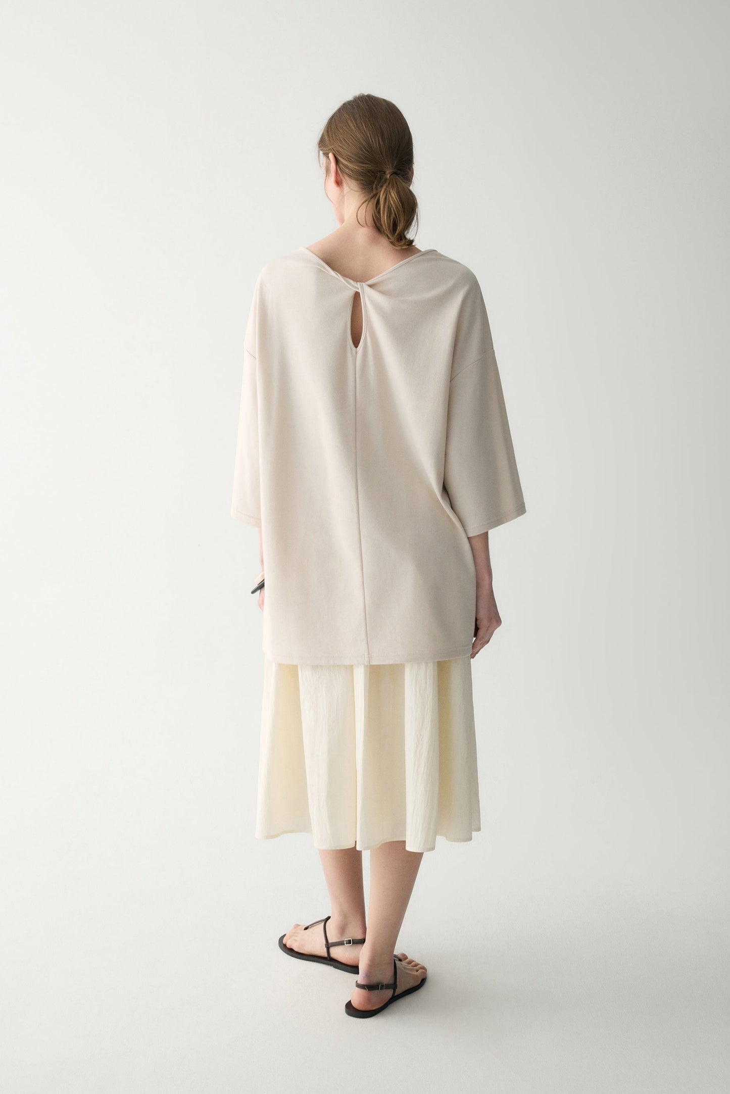 #color_light khaki