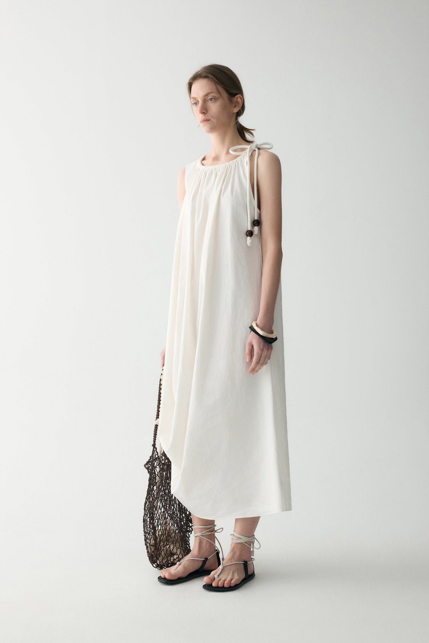 #color_cream white