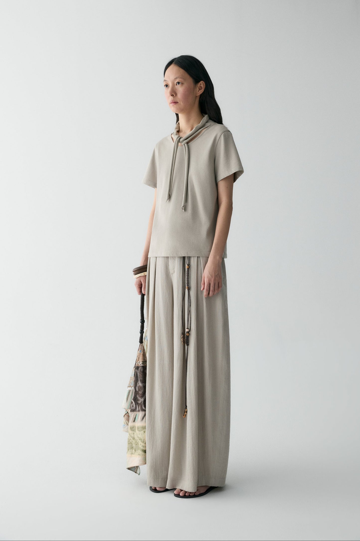 #color_light khaki
