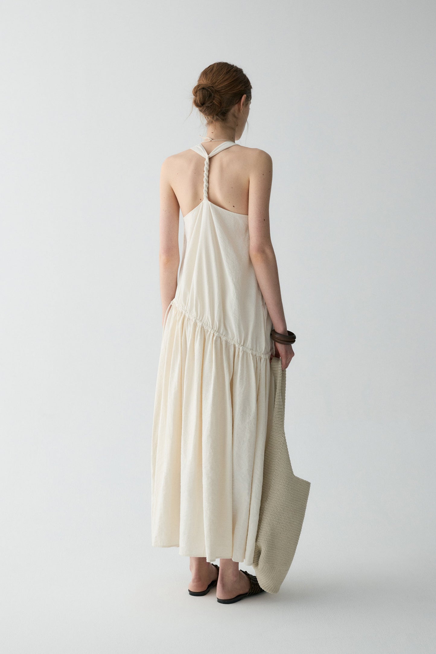 #color_off white