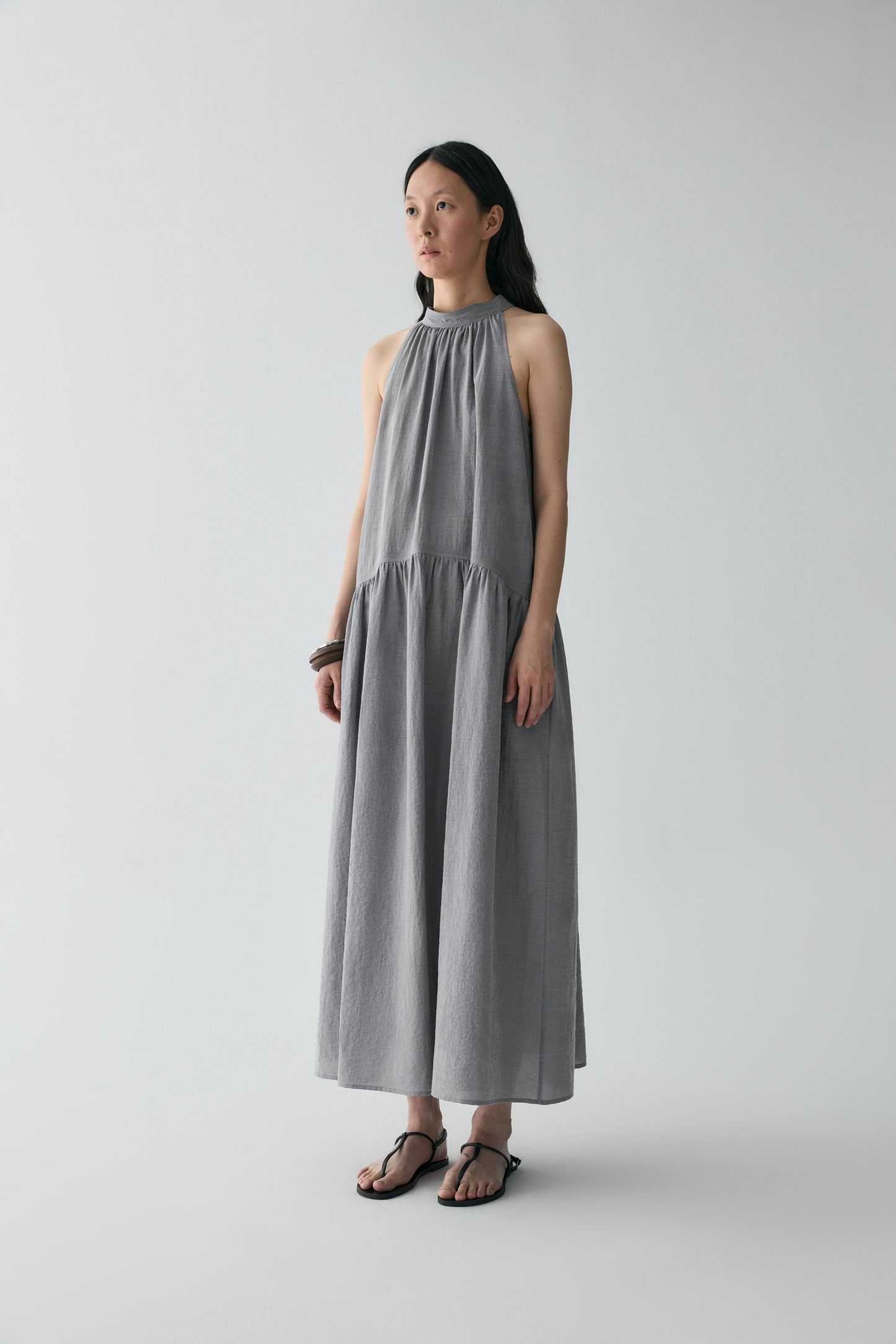 #color_mid gray
