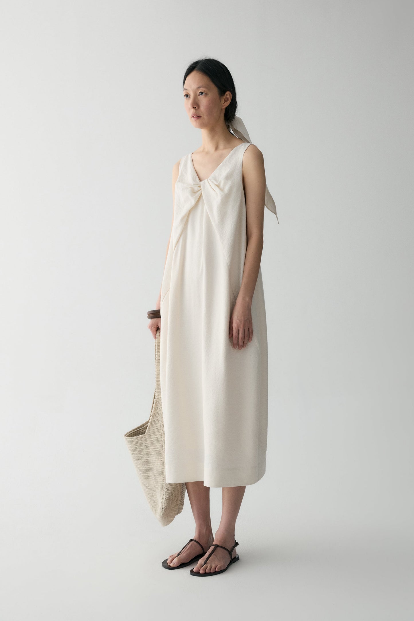 #color_off white