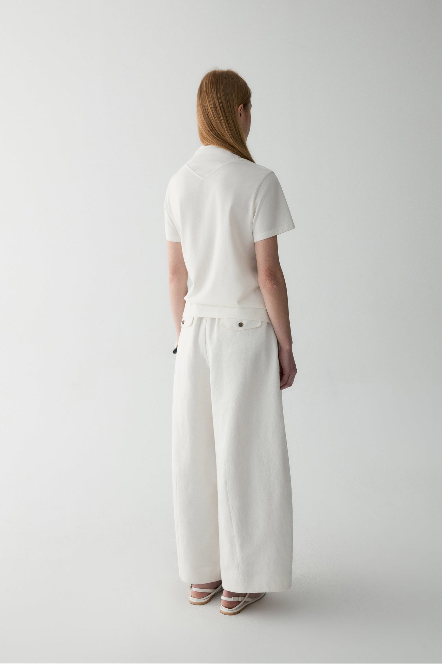 #color_off white