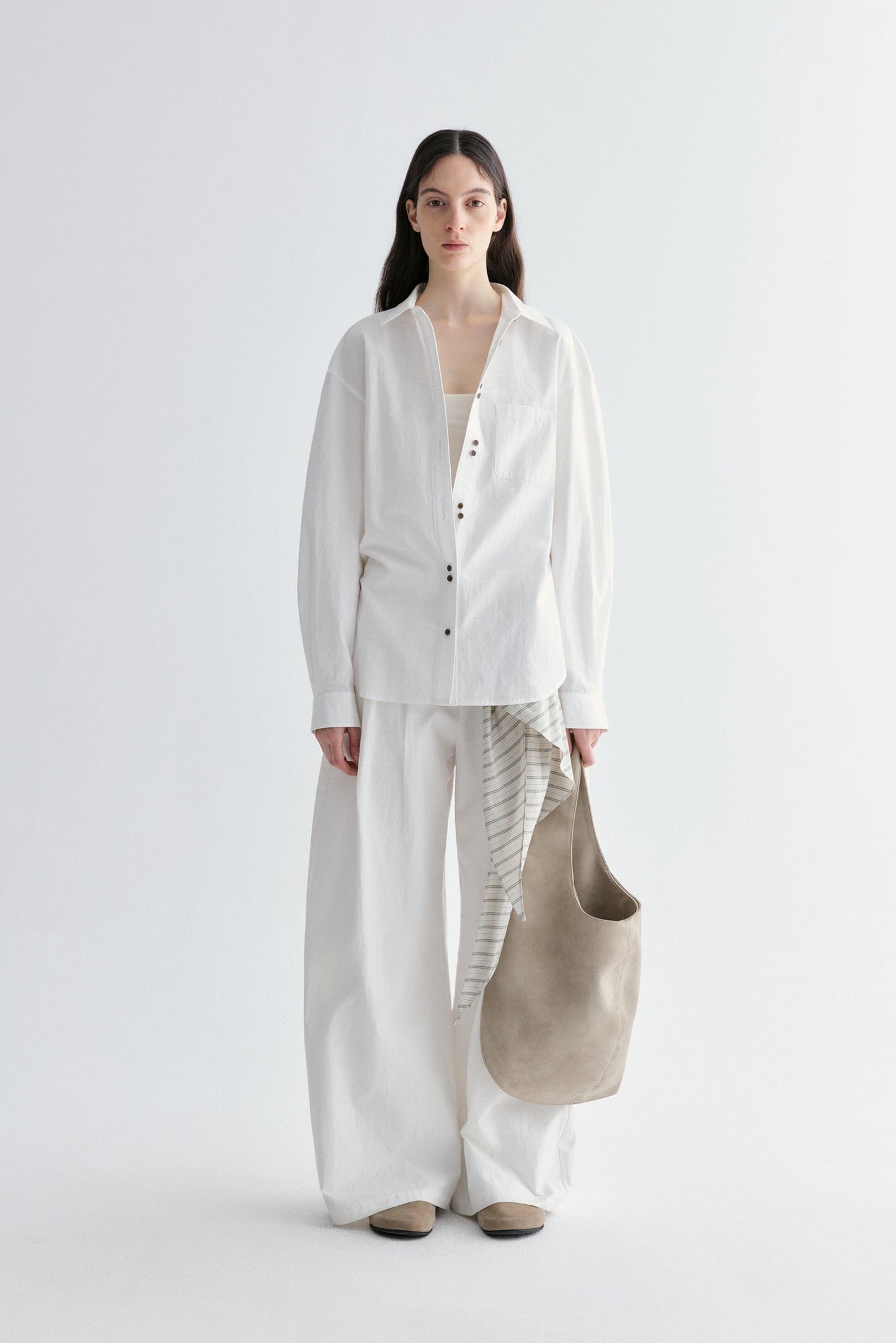 #color_off white