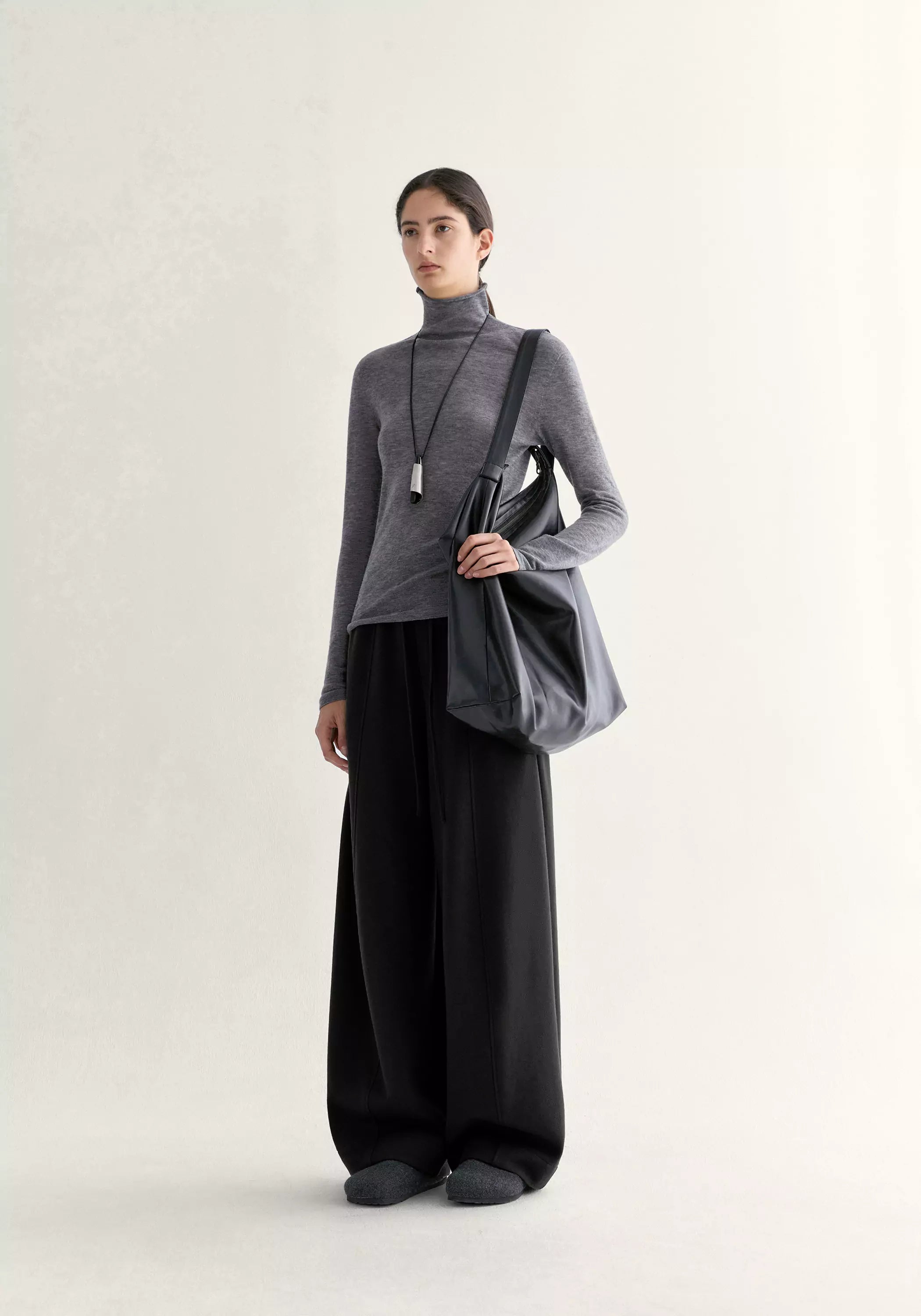 #color_mid gray