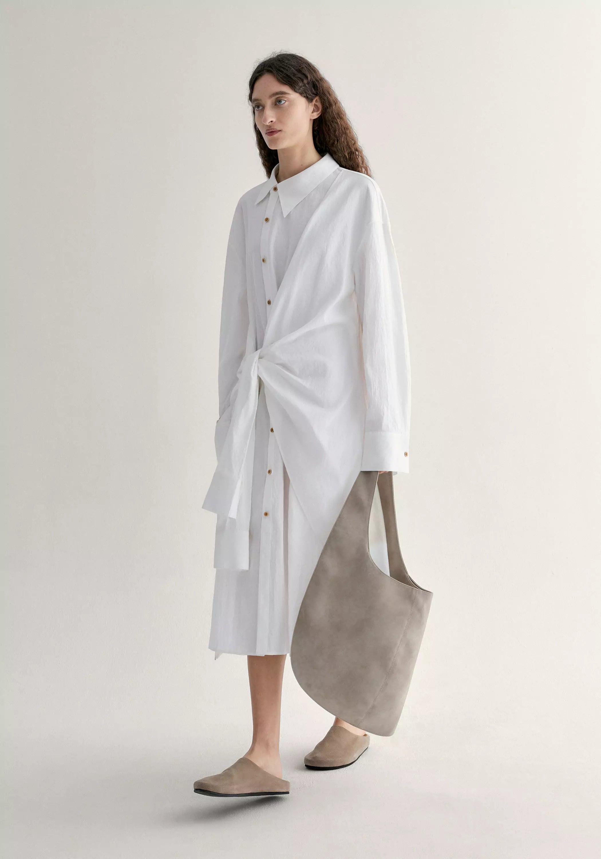 #color_off white