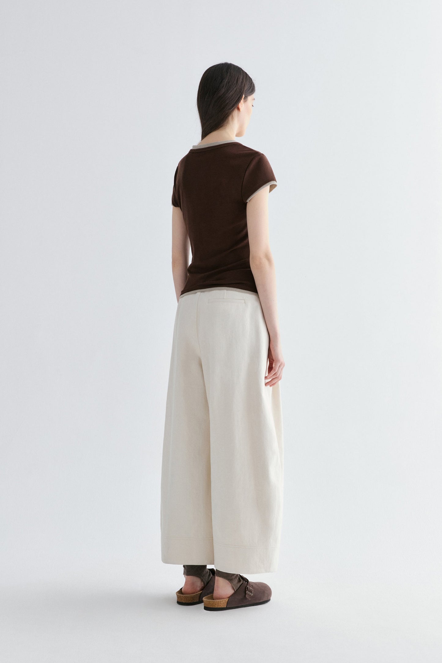 #color_raw umber