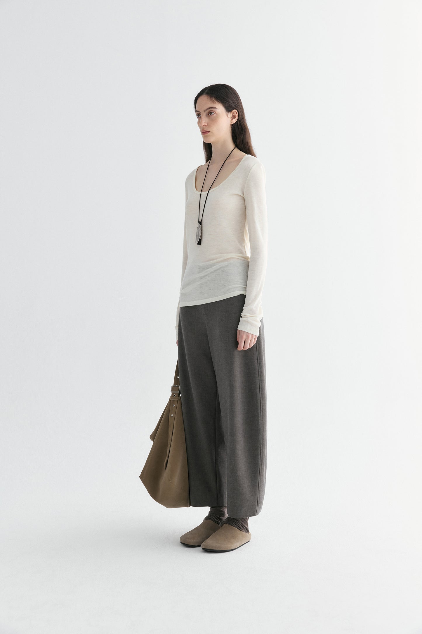 #color_off white