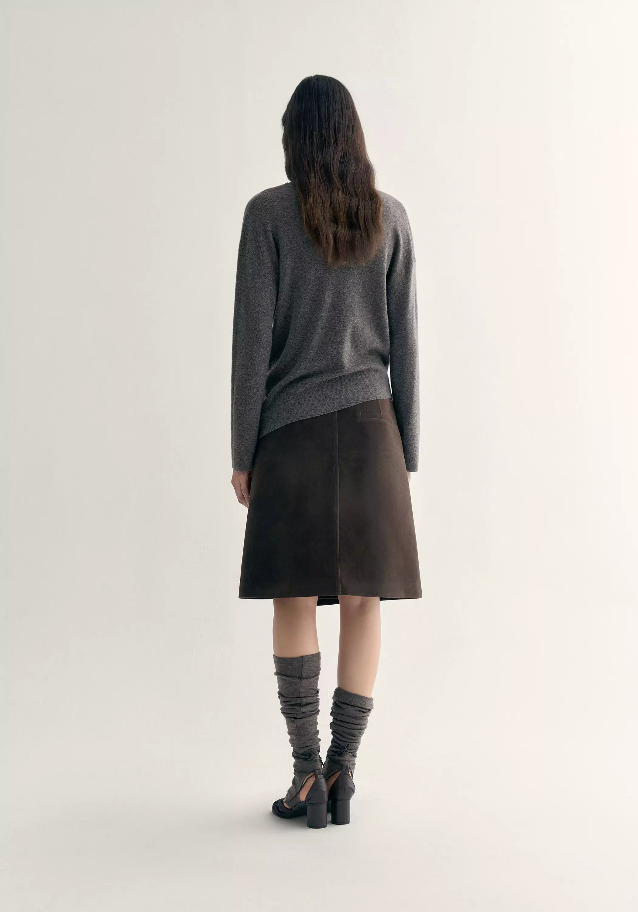 #color_raw umber