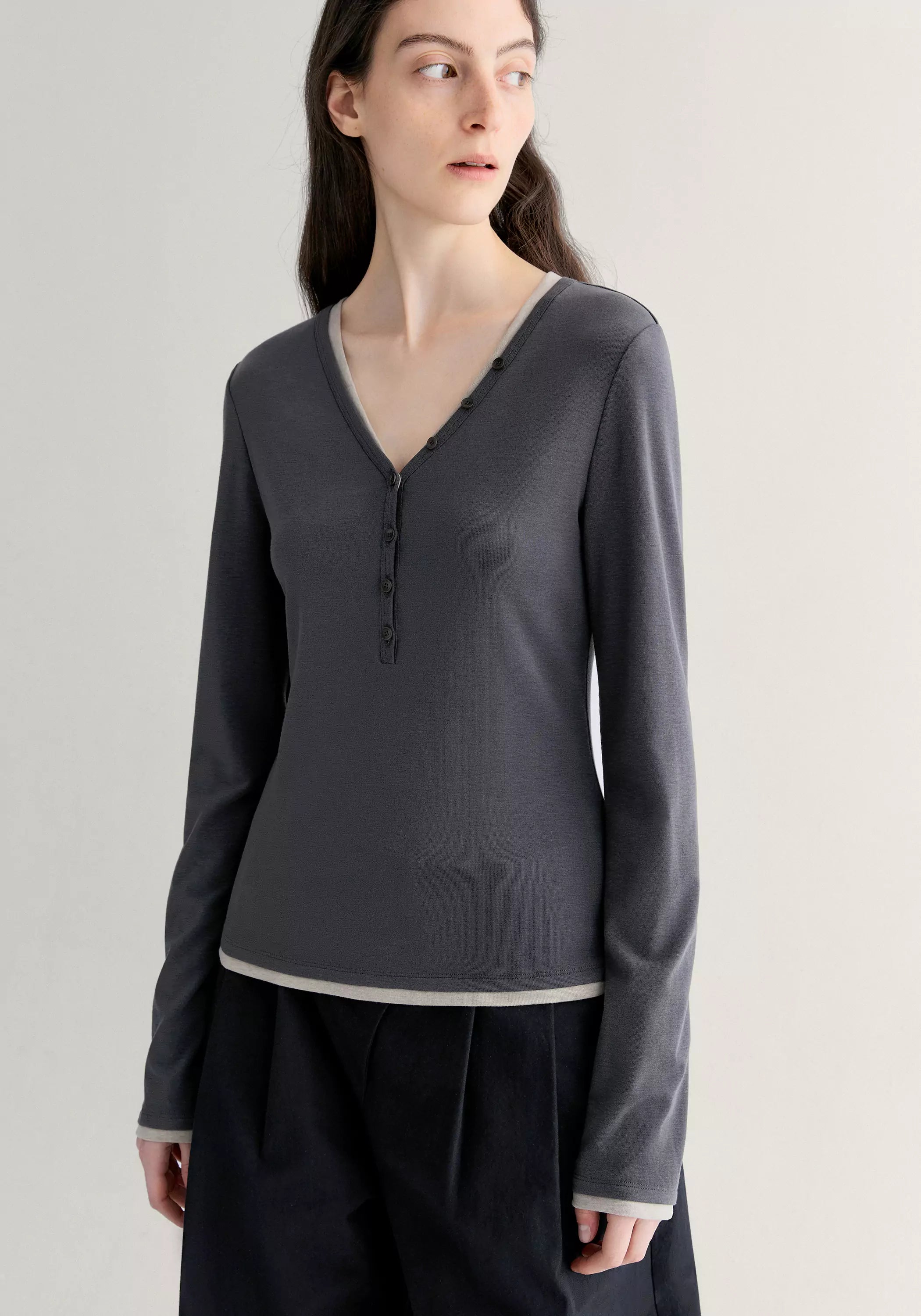 #color_dark gray