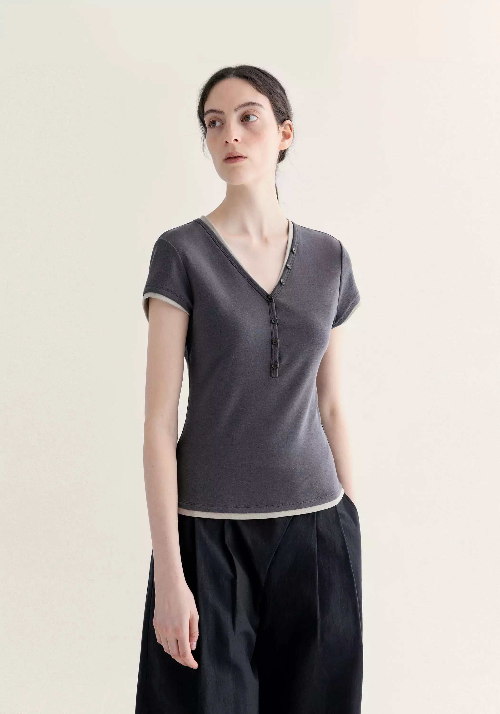 #color_dark gray