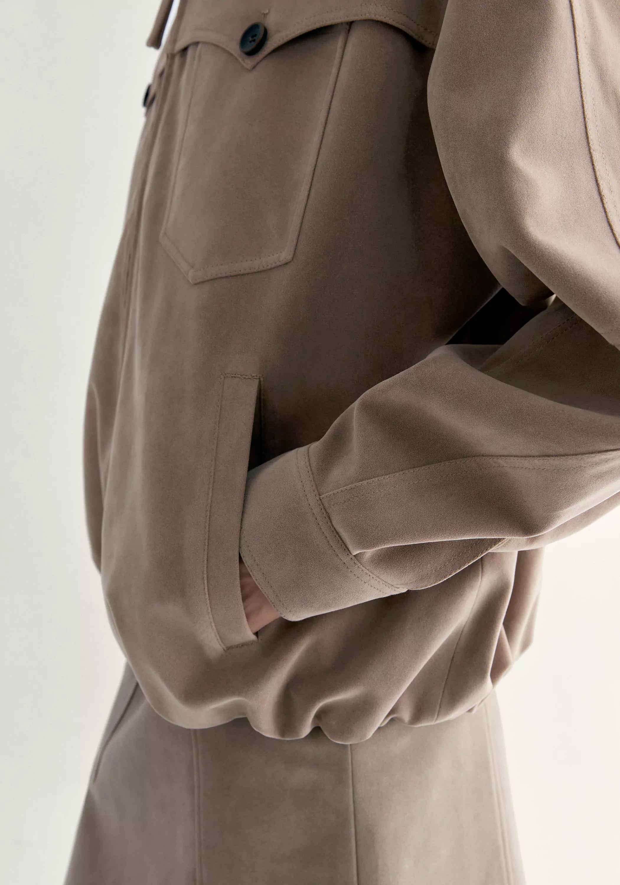 #color_khaki