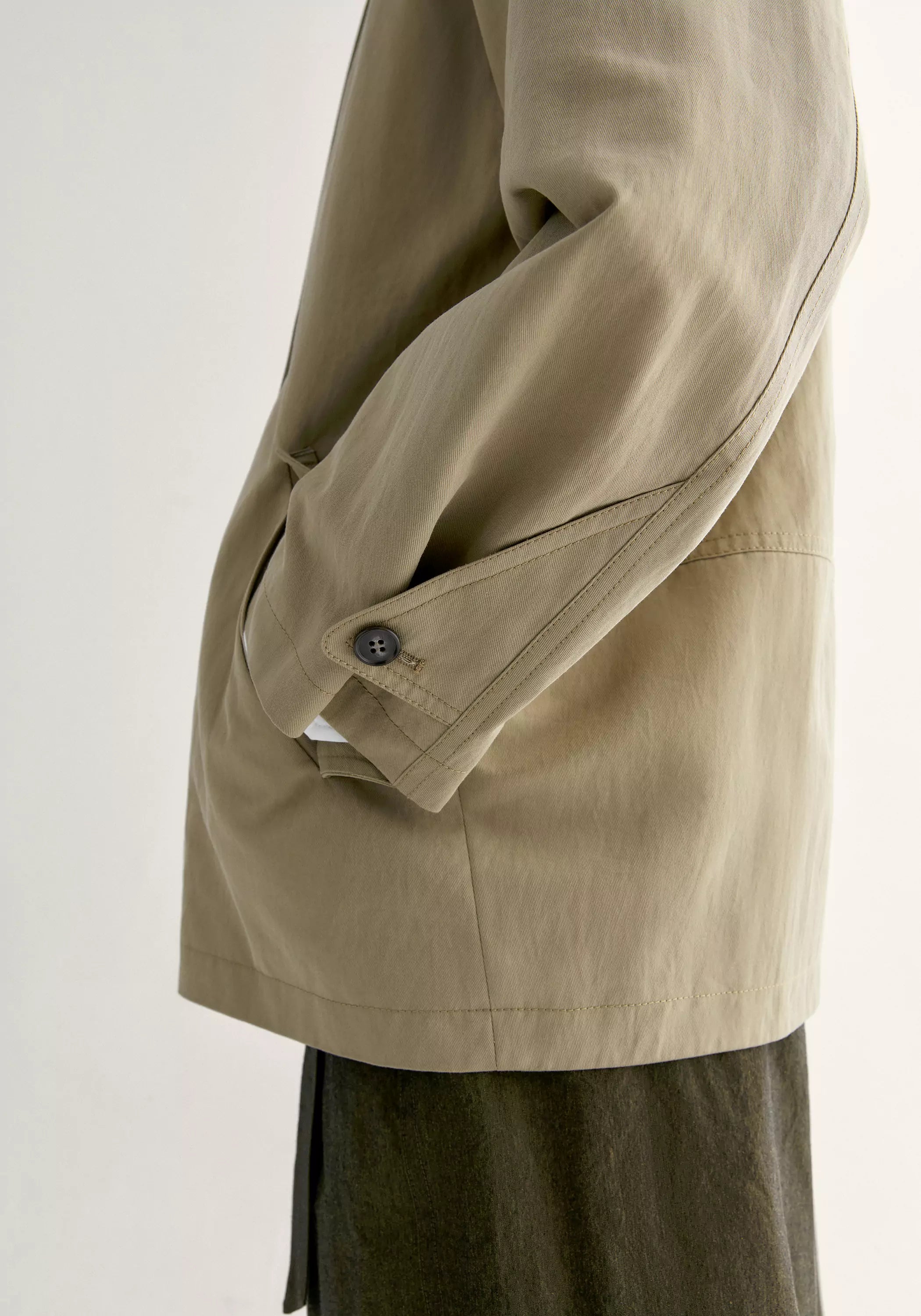 #color_khaki