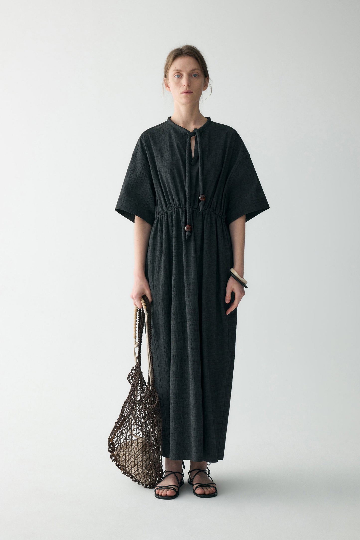 #color_black ash