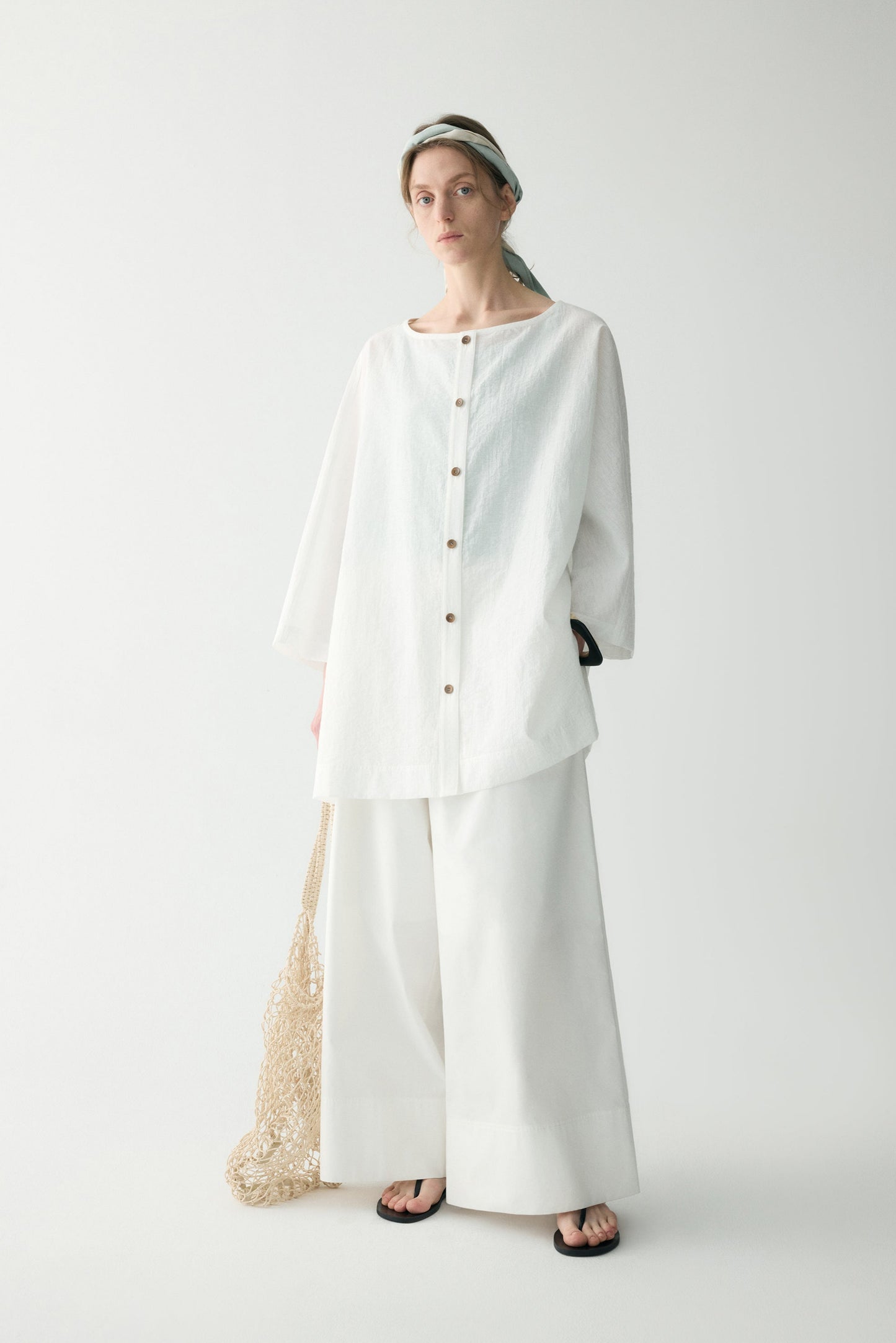 #color_white