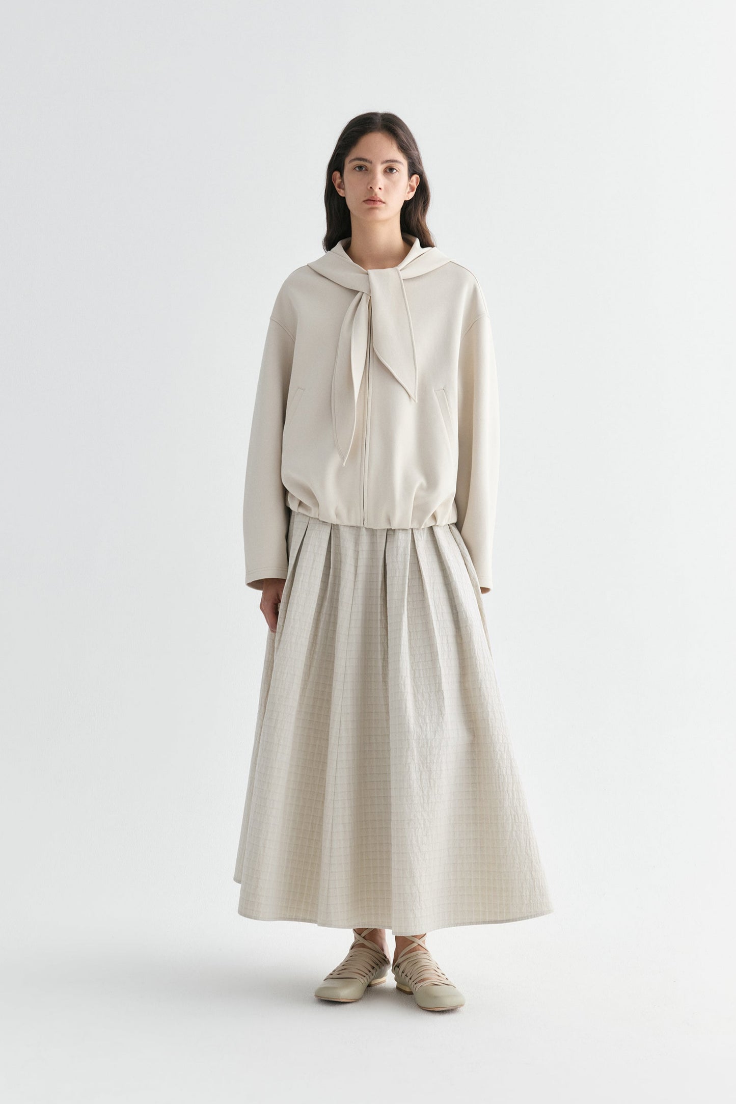 #color_off white