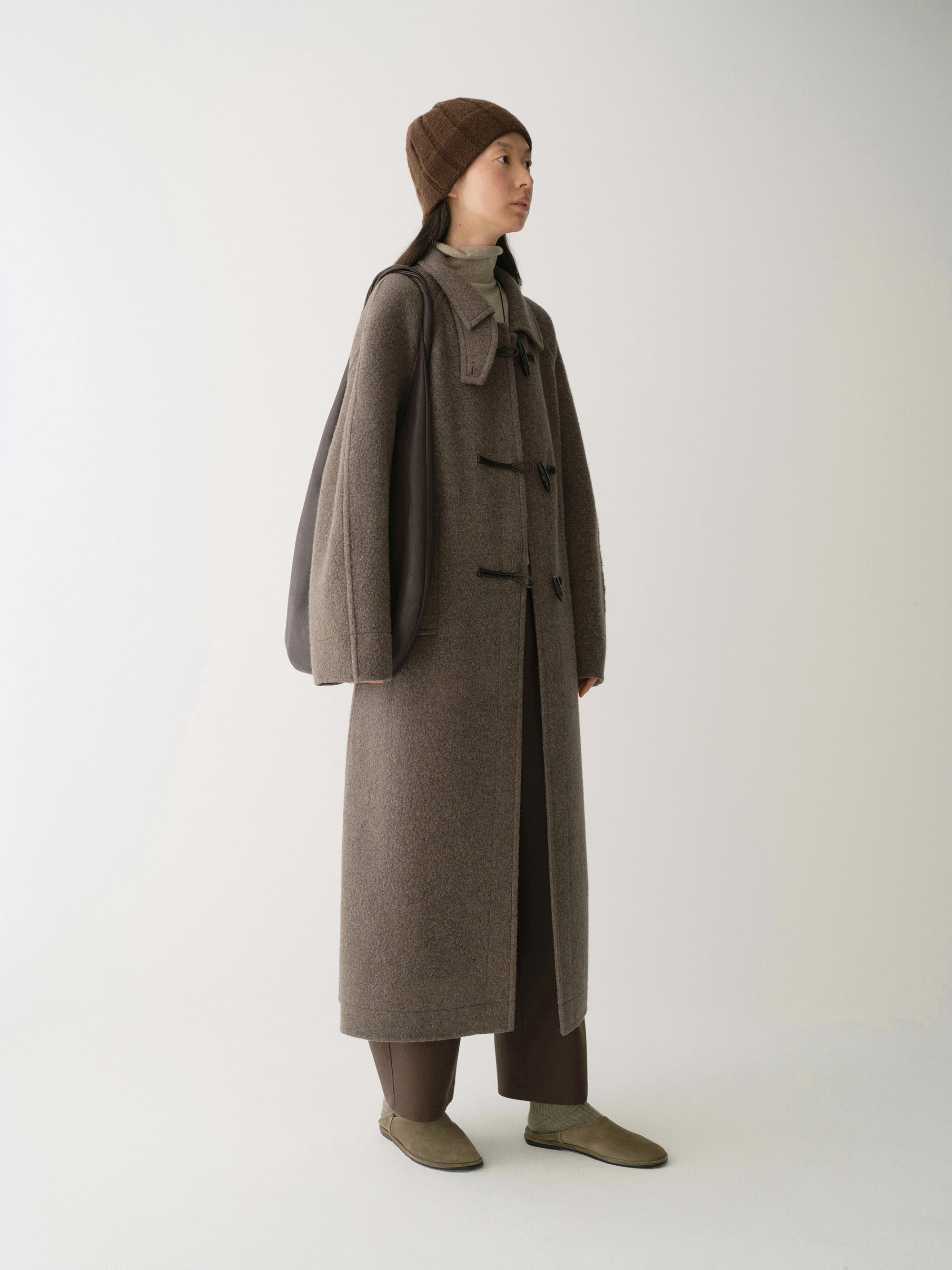 Large Knot-detail Shoulder Moon Bag