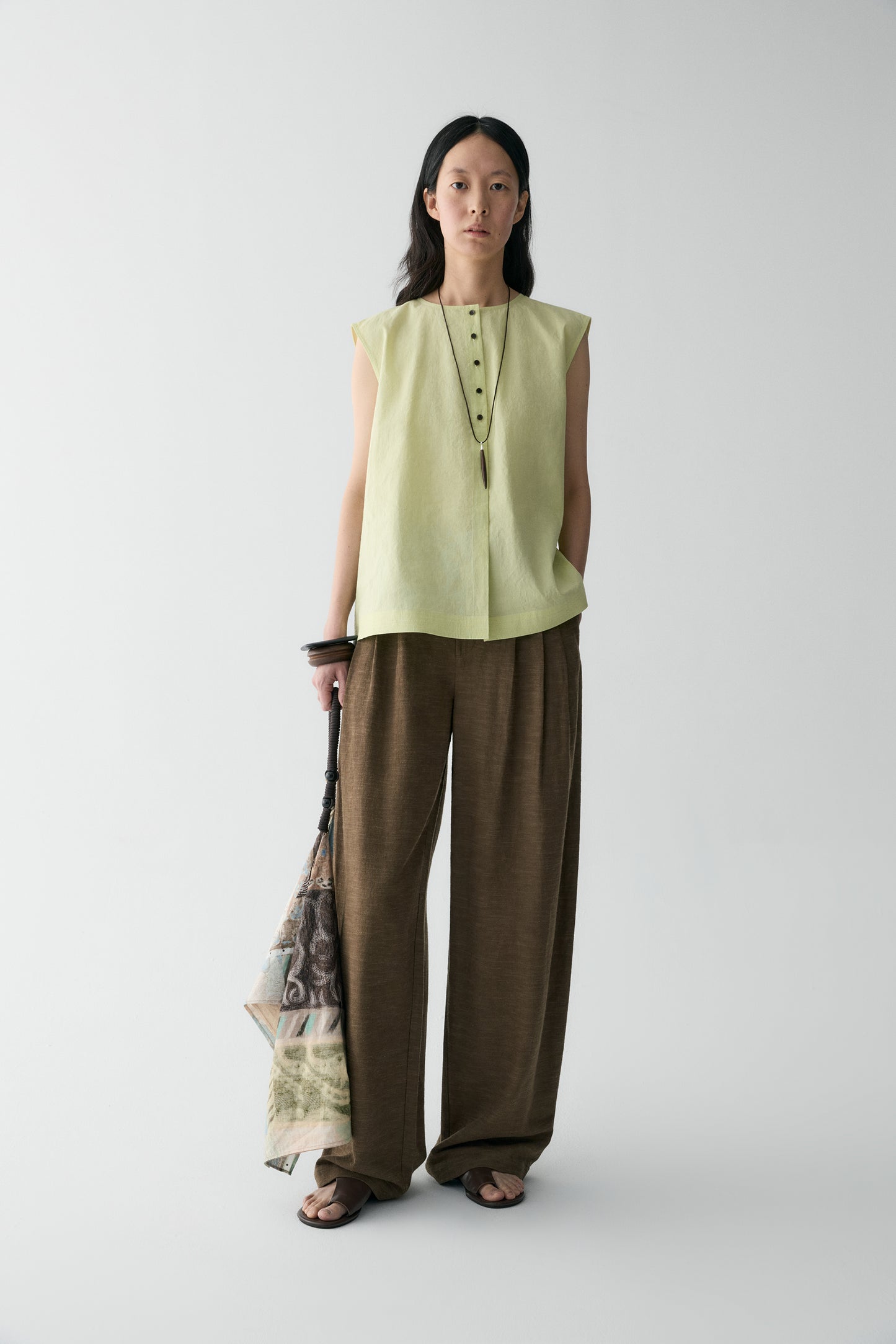 Pleated Straight-leg Pants