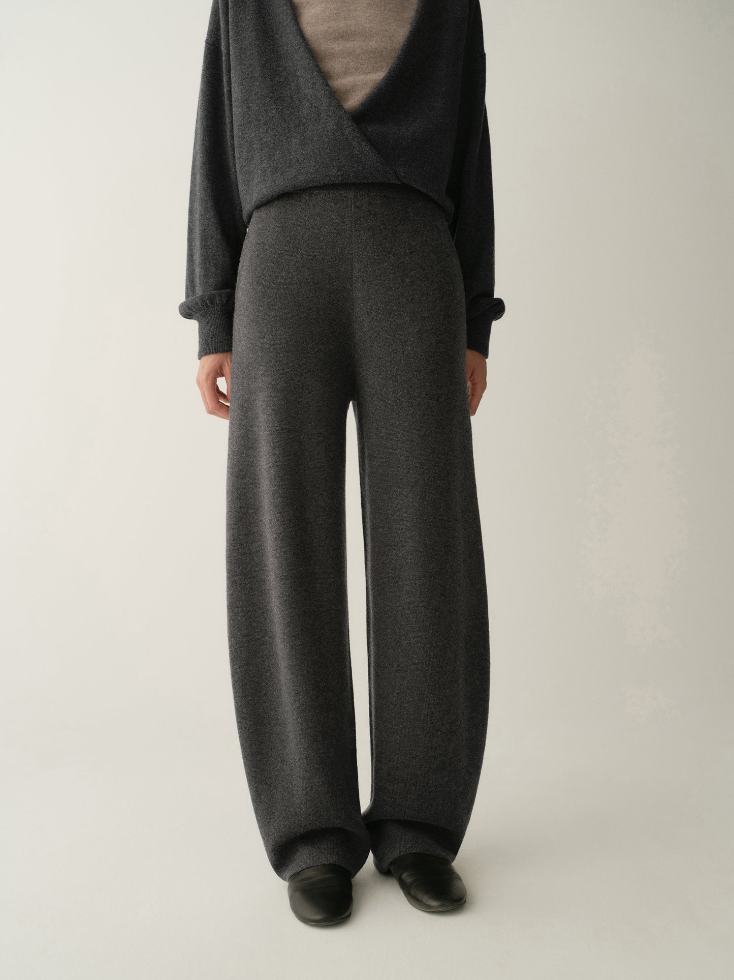 #color_dark gray