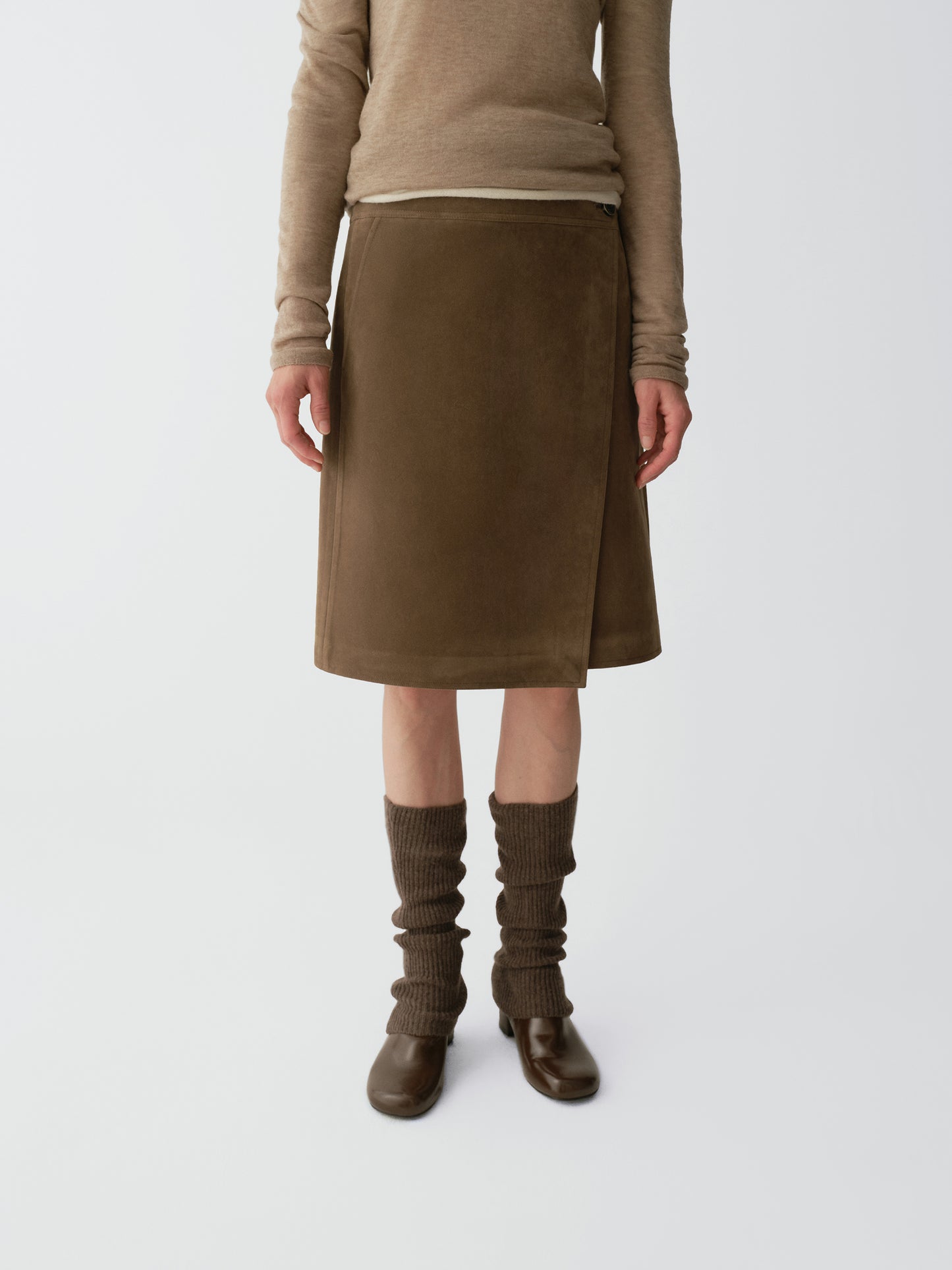 #color_light brown