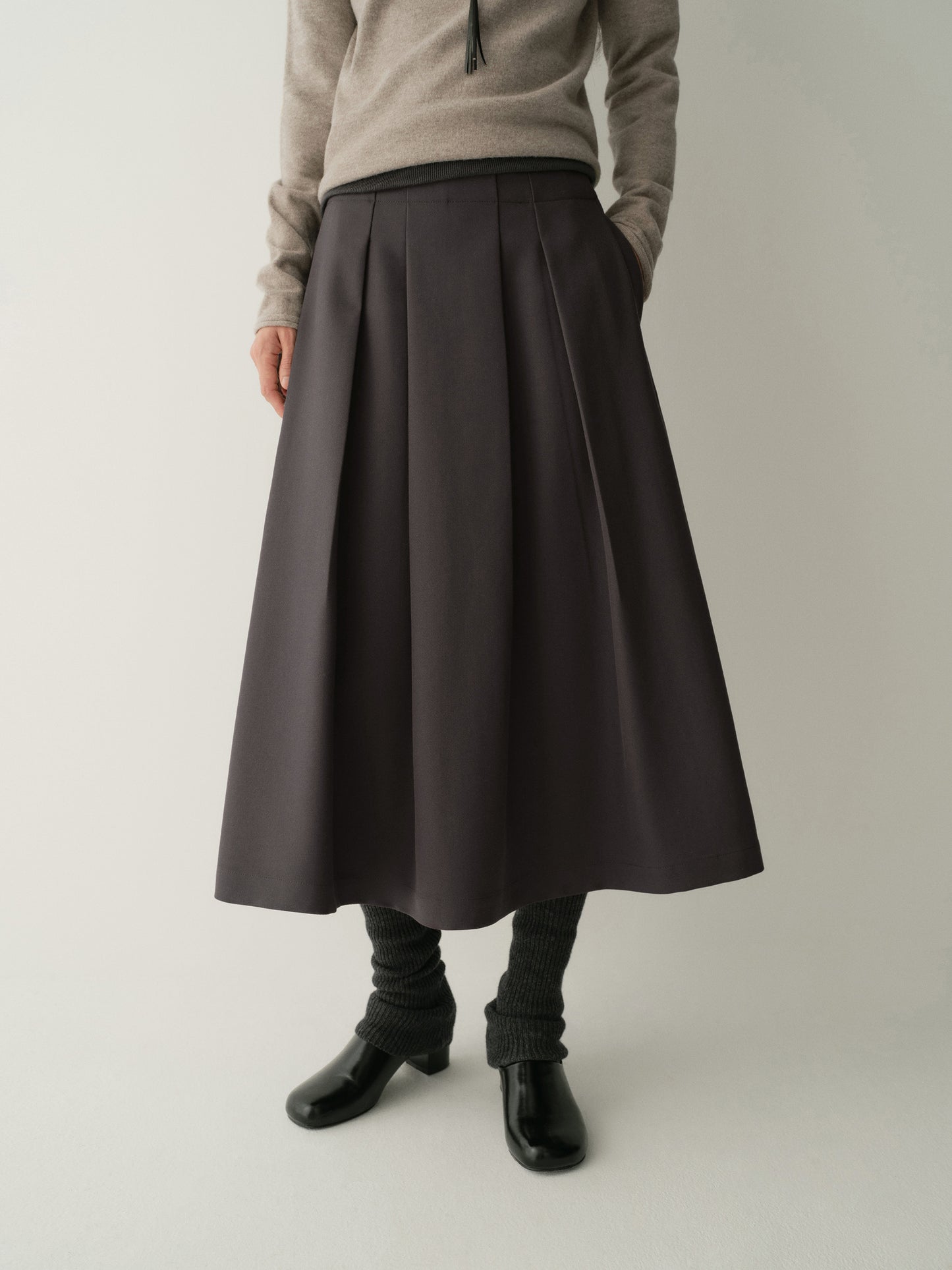 #color_dark gray