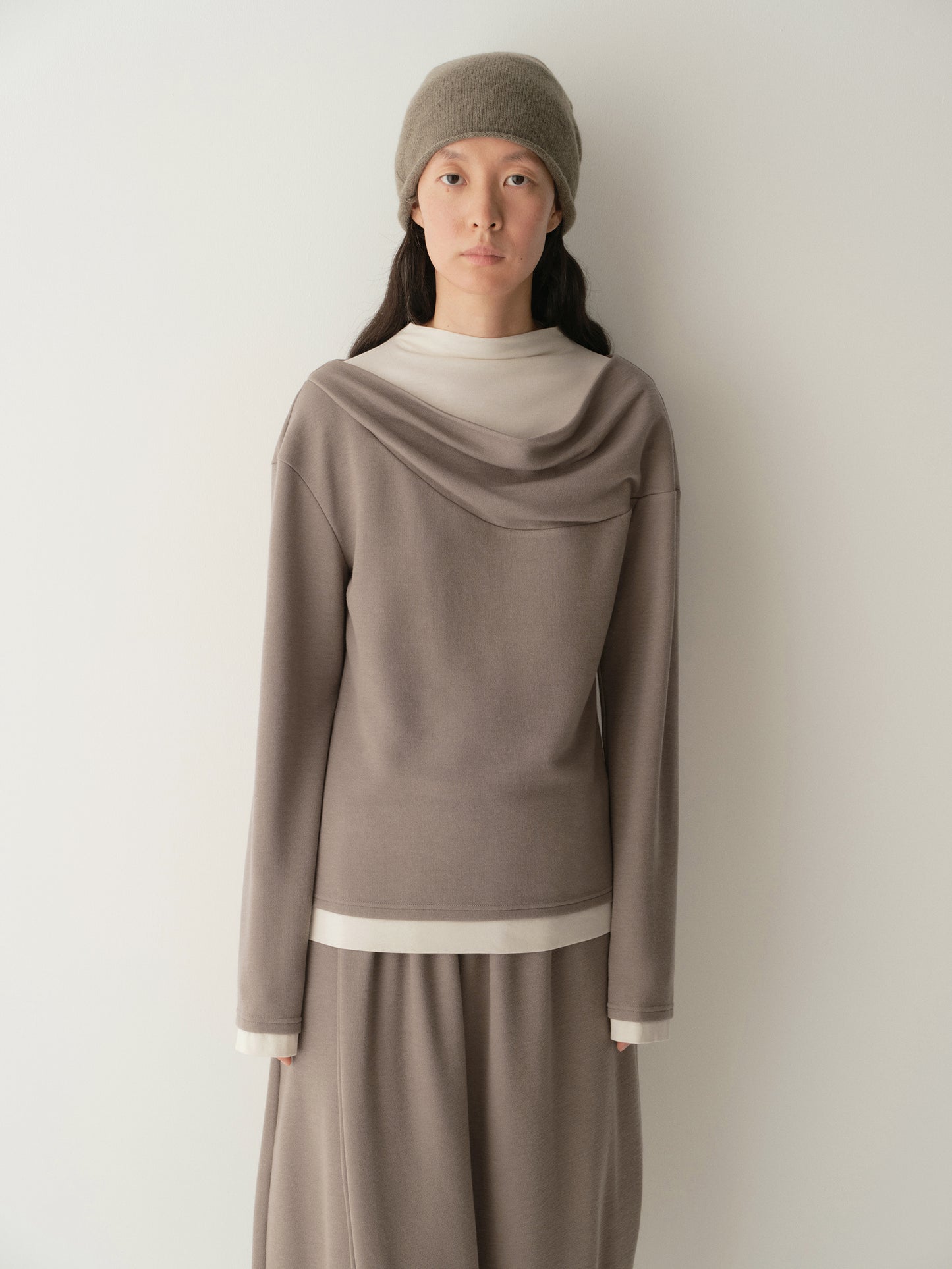 #color_light khaki