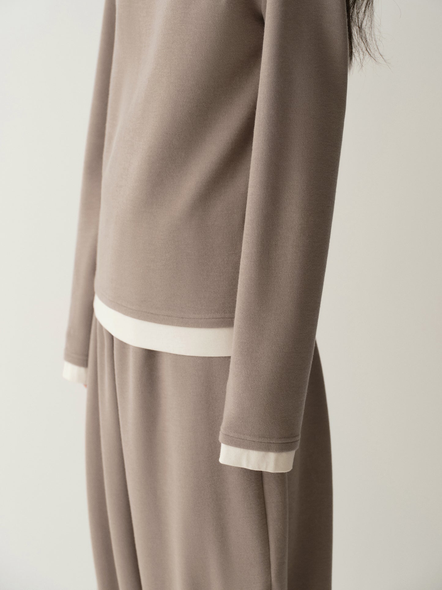 #color_light khaki