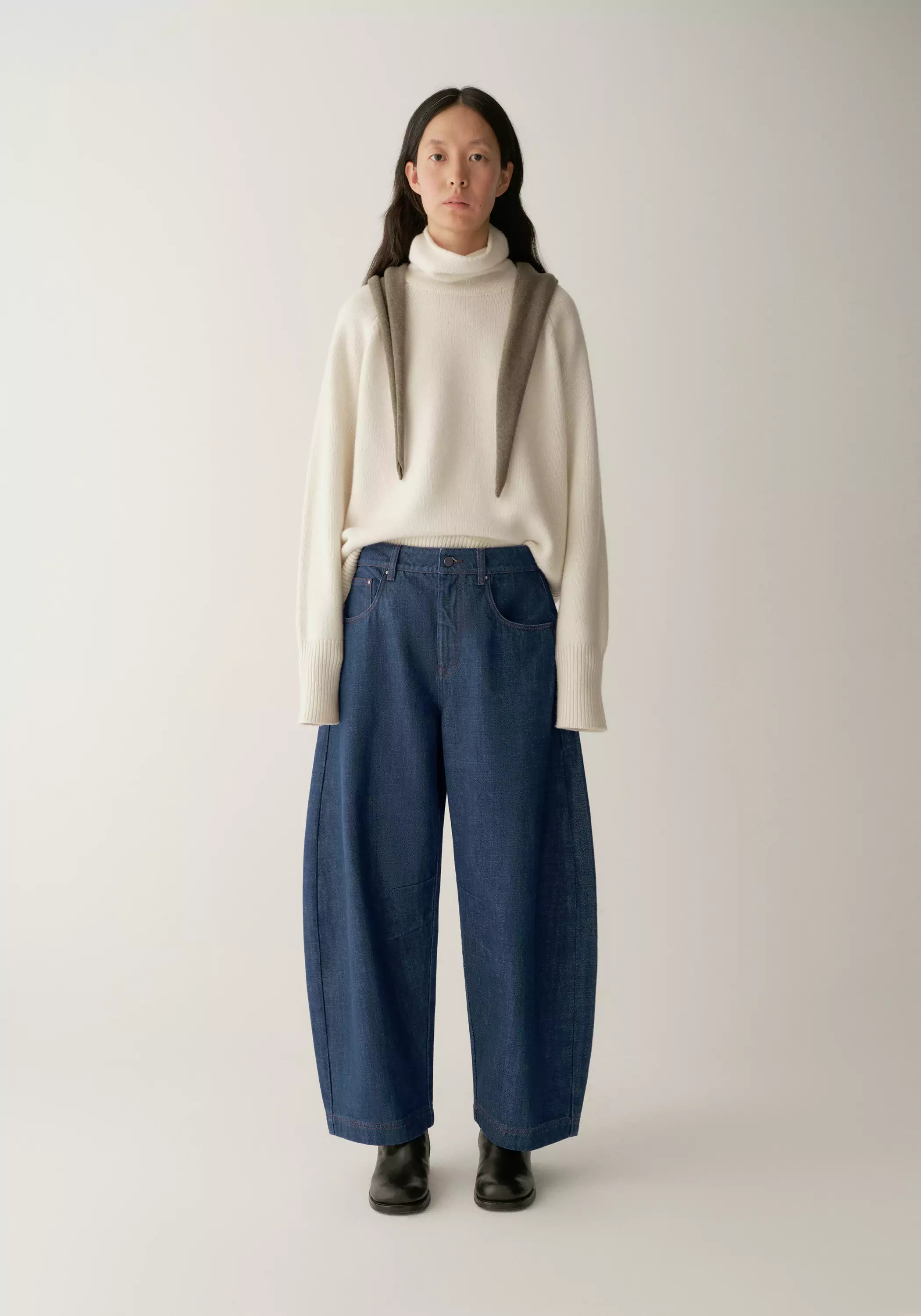 Cropped Baggy Jeans