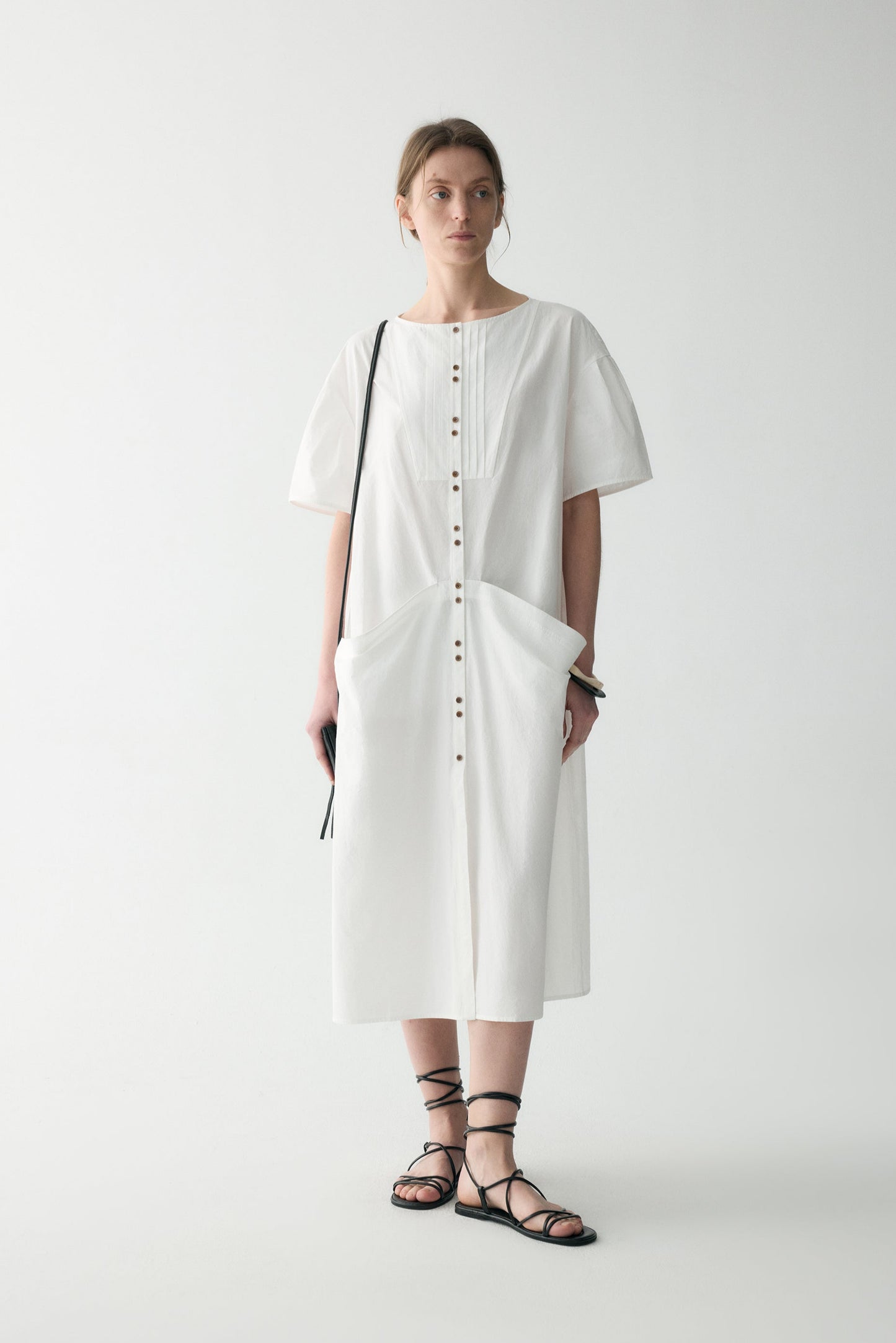 #color_off white