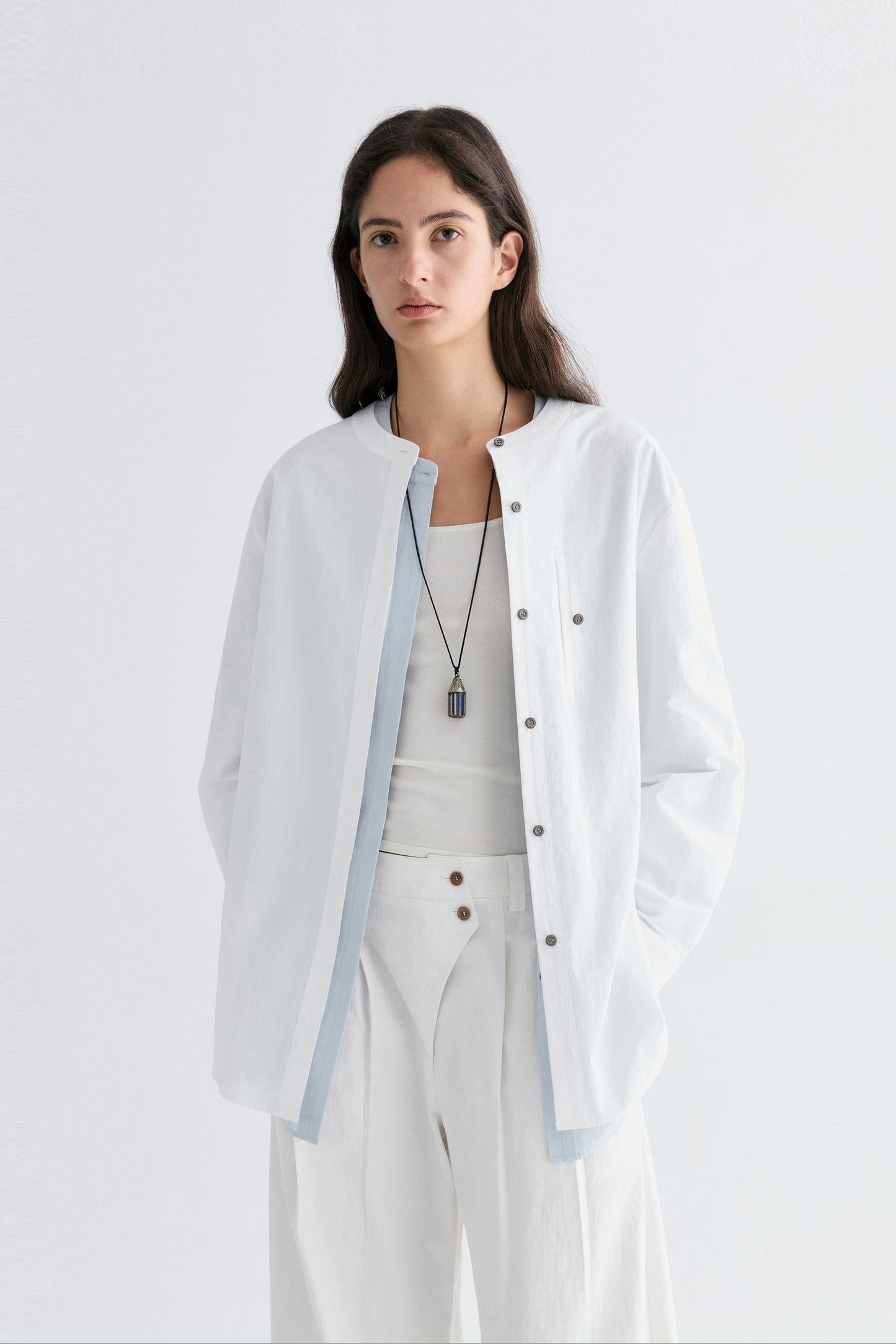 #color_off white