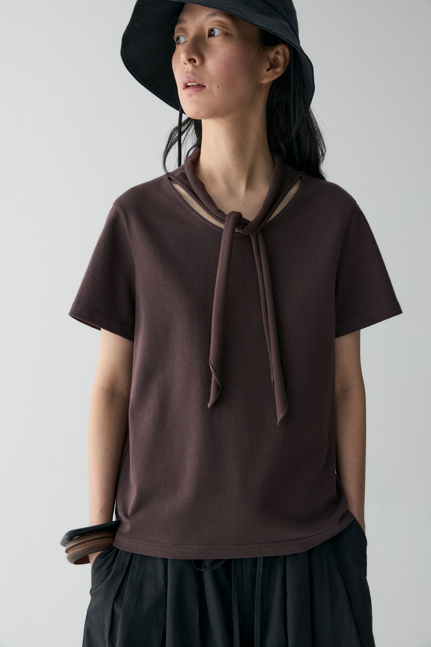 #color_raw umber