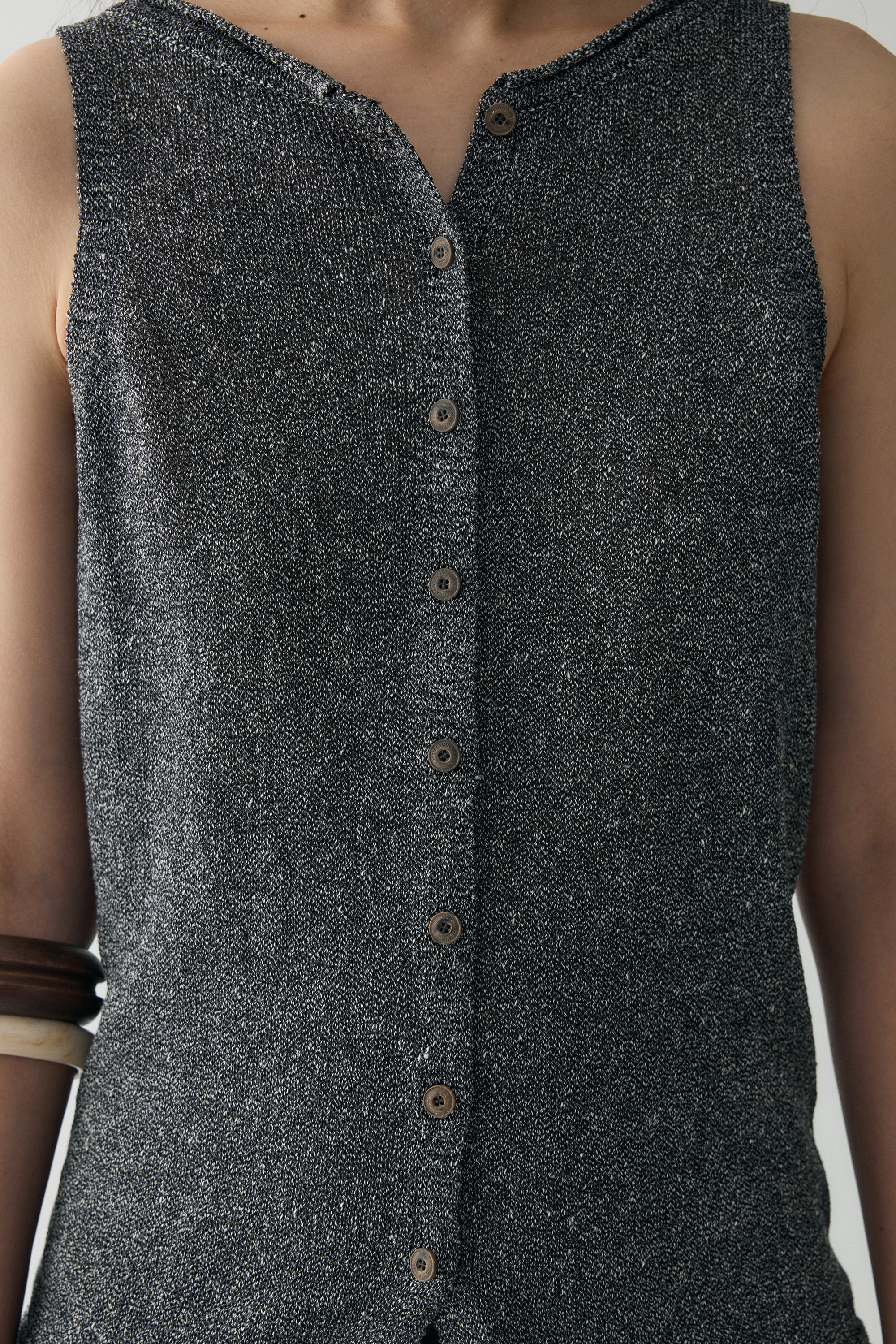 #color_dark gray