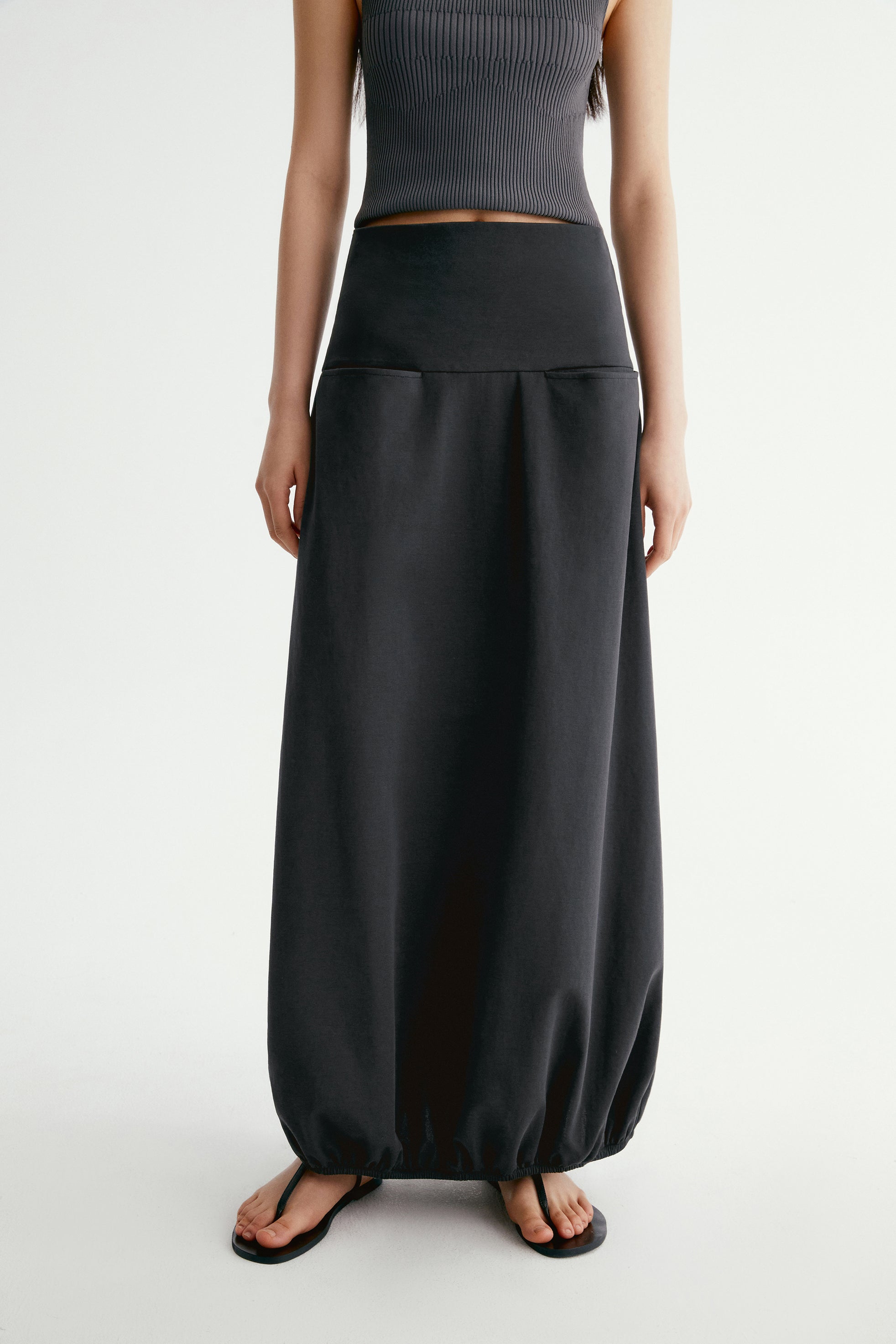 #color_dark gray