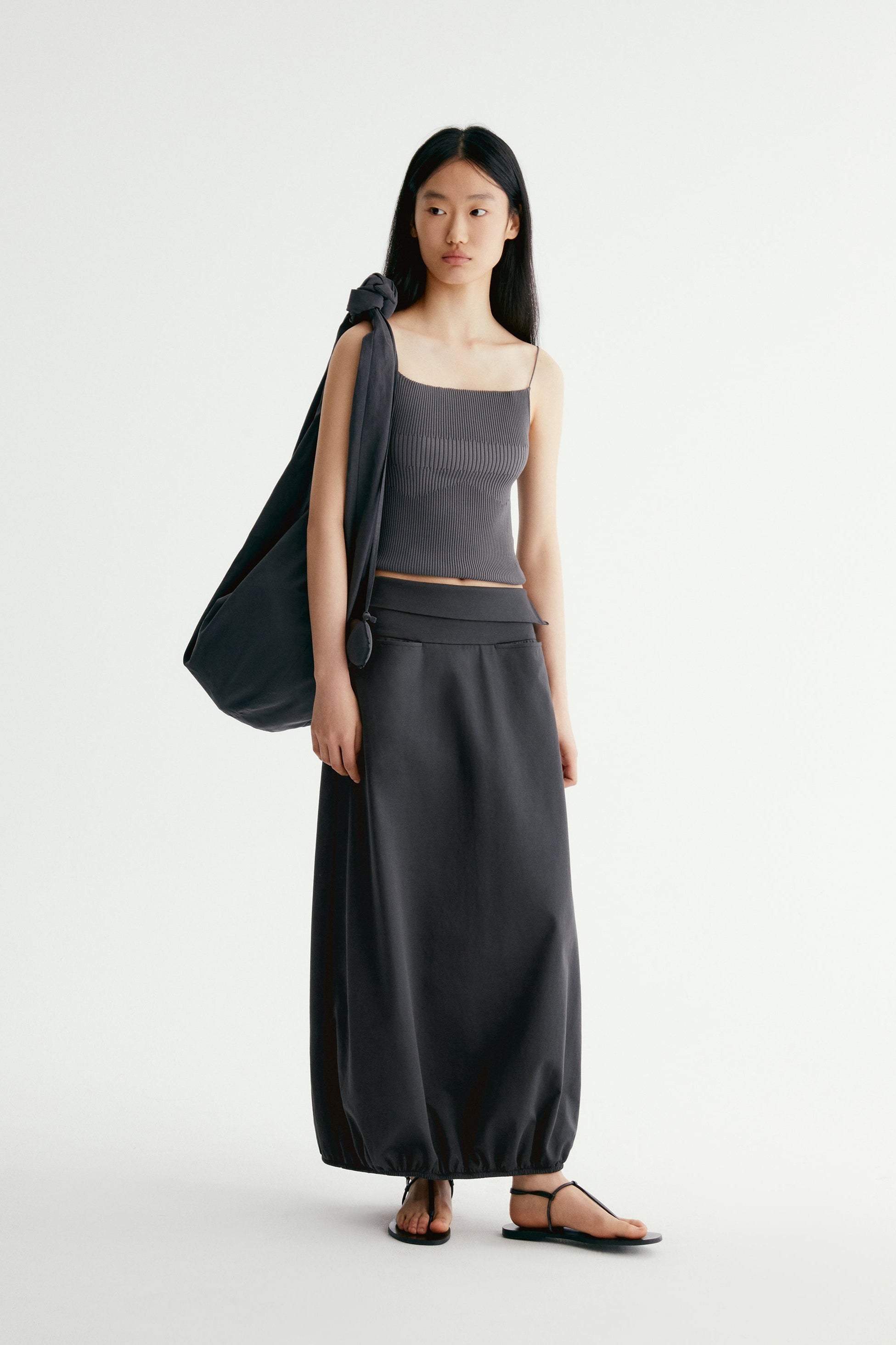 #color_dark gray