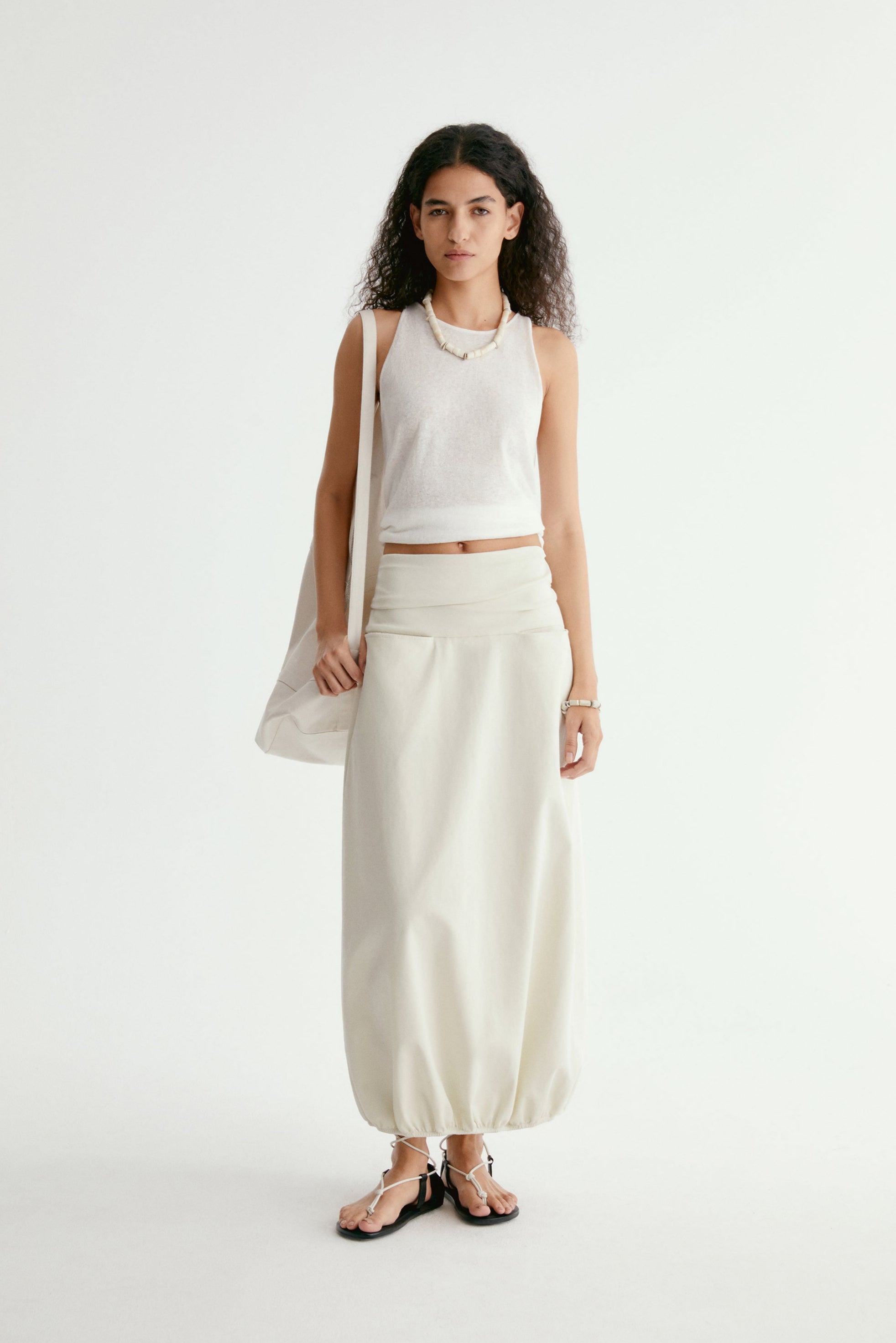 #color_cream white