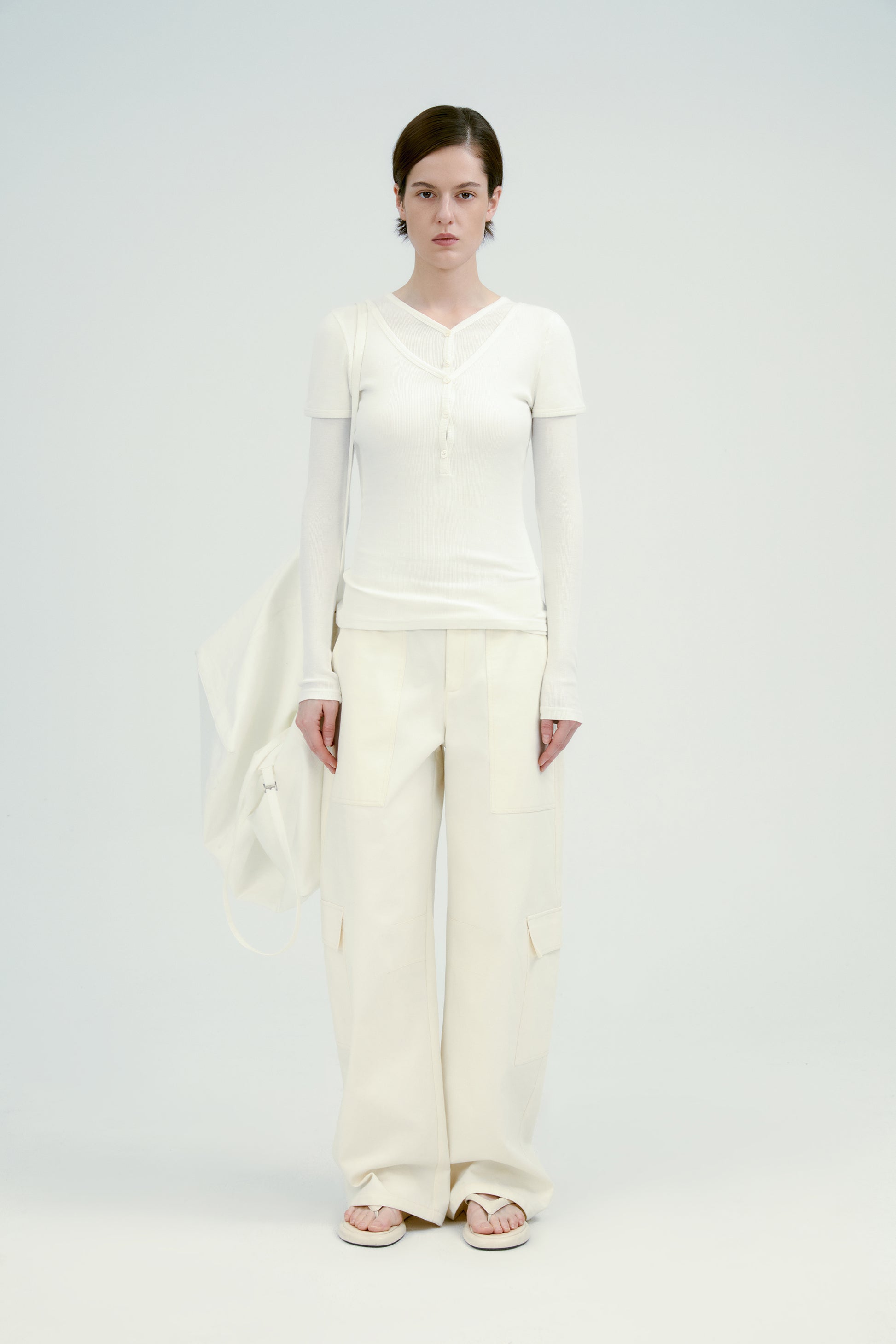 #color_off white