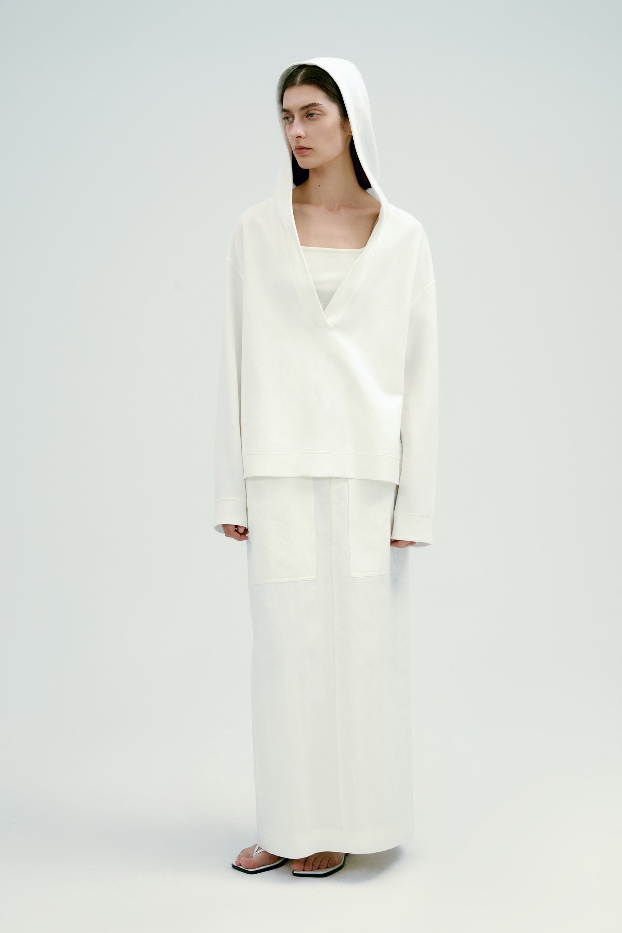 #color_off white