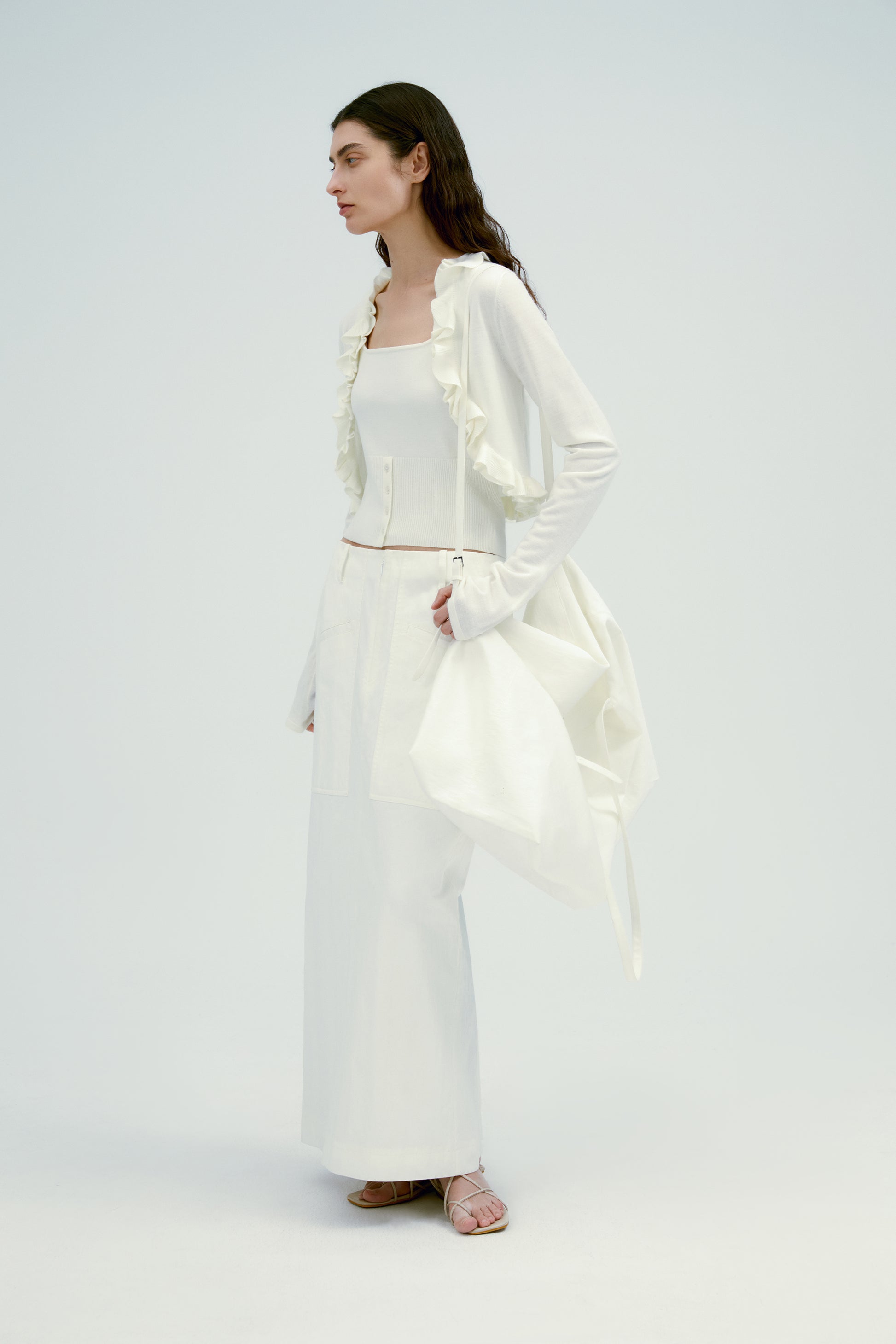 #color_cream white