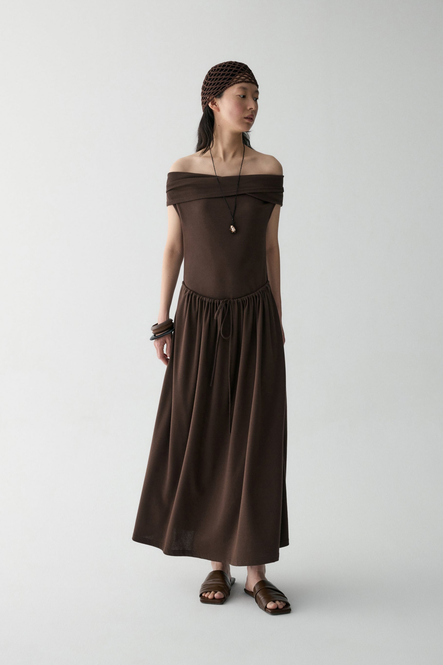 #color_raw umber