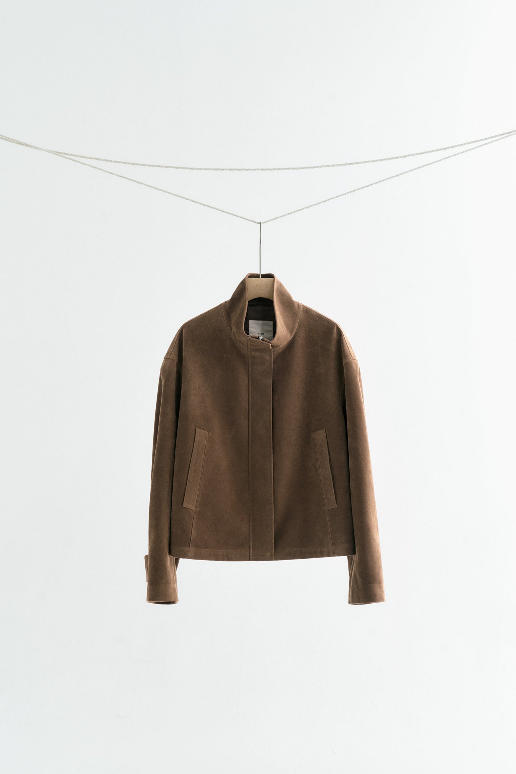 #color_light brown