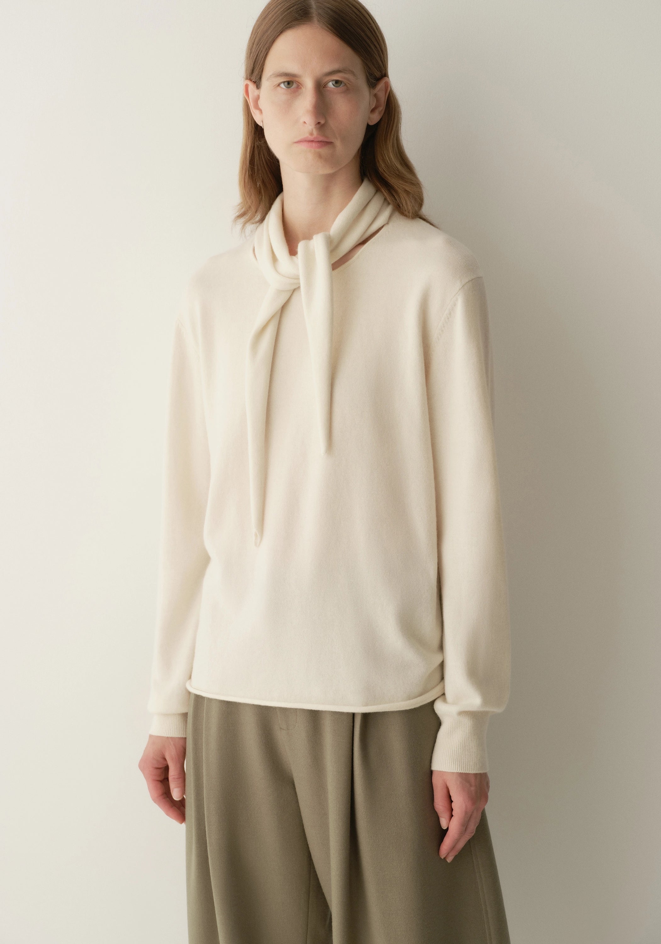 #color_off white