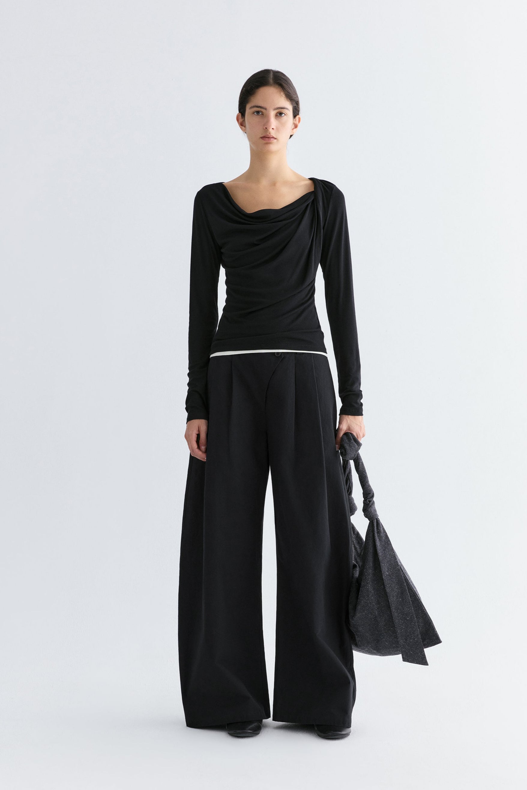 Chinese-inspired Wide-leg Pants